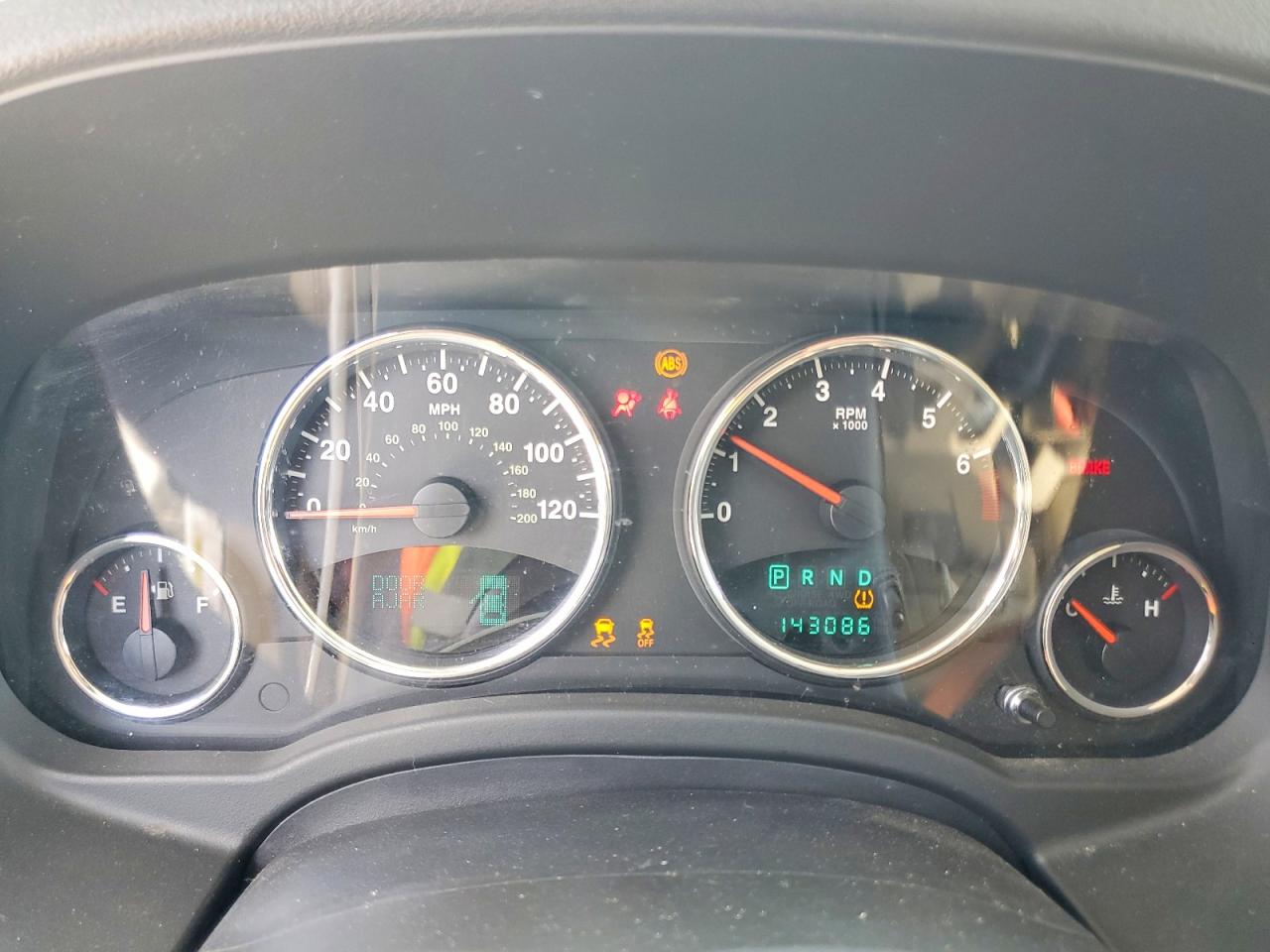 2012 Jeep Patriot Limited White vin: 1C4NJPCB2CD612061