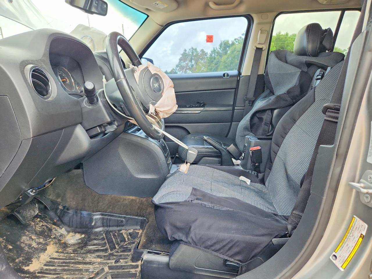 2015 Jeep Patriot Limited Silver vin: 1C4NJPCB2FD107271