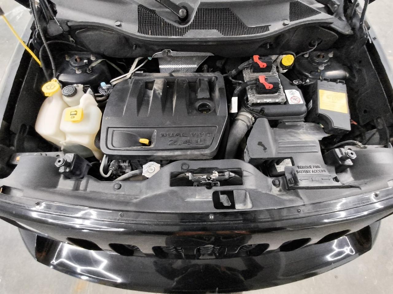 2014 Jeep Patriot Limited Синий vin: 1C4NJPCBXED739921 Damage: Valve Cover(S) Gasket, Leak, Repair Required