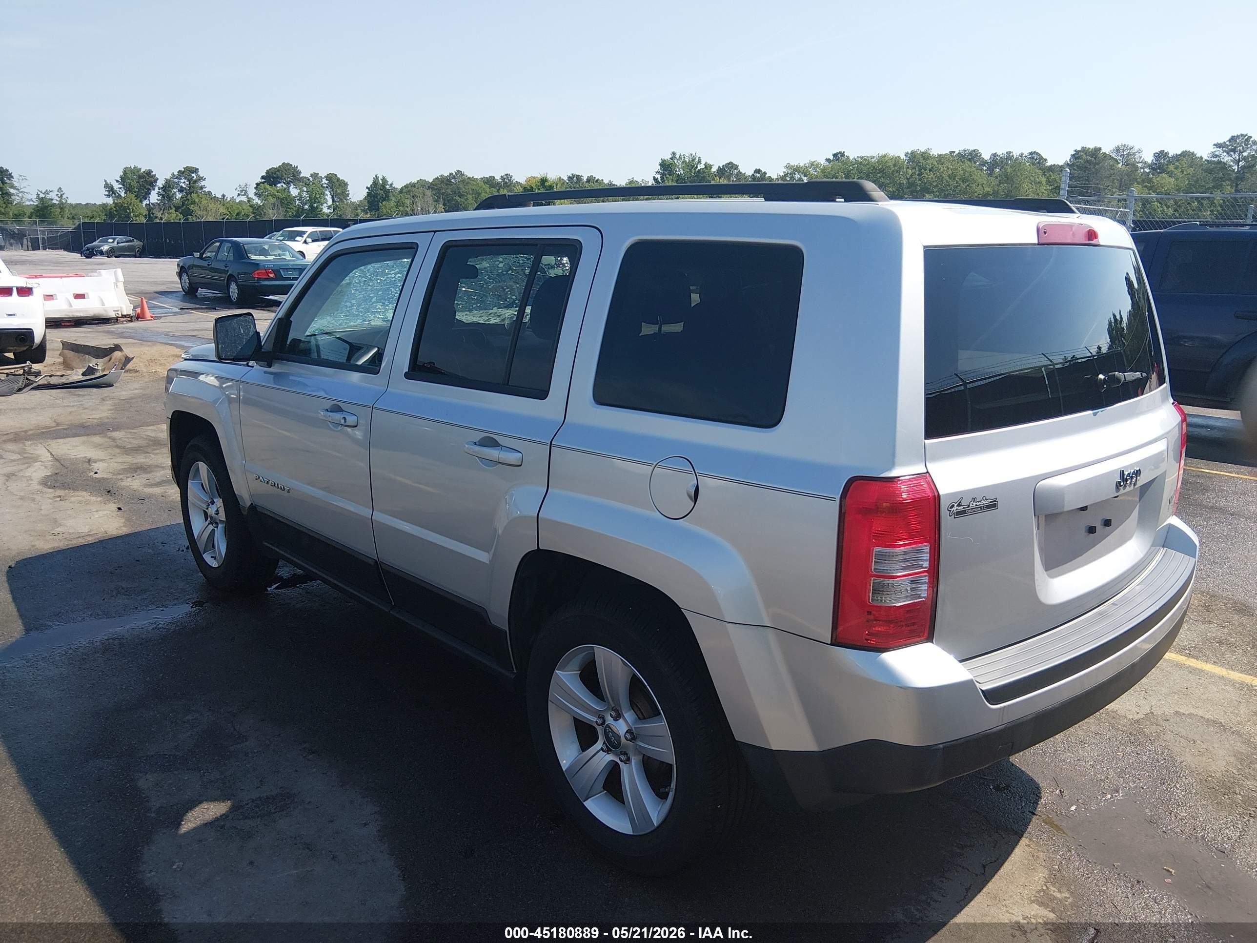 2012 Jeep Patriot Latitude Silver vin: 1C4NJPFA0CD660659