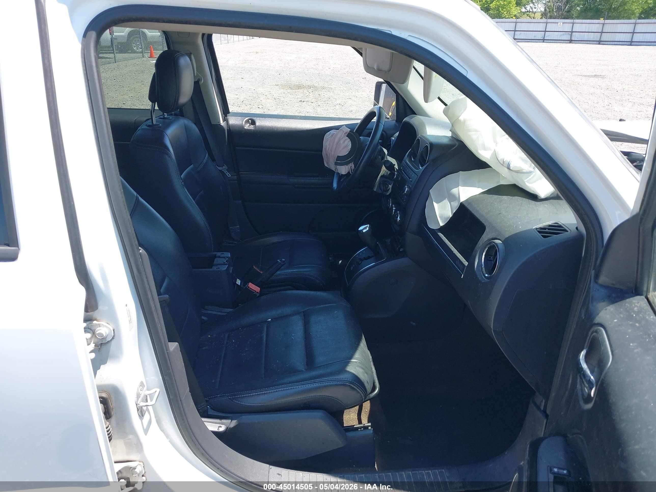 2014 Jeep Patriot High Altitude White vin: 1C4NJPFA0ED698718