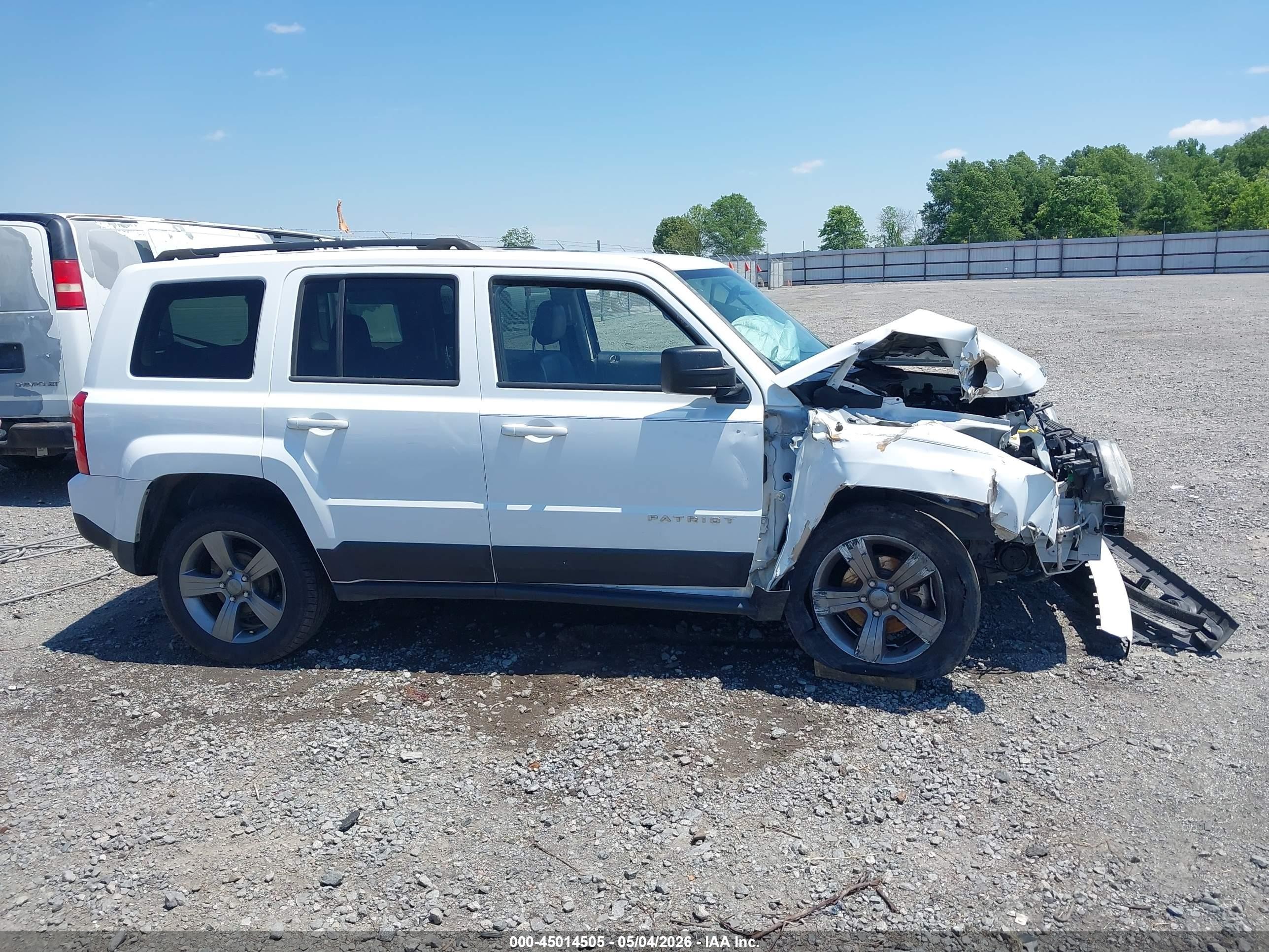 2014 Jeep Patriot High Altitude White vin: 1C4NJPFA0ED698718