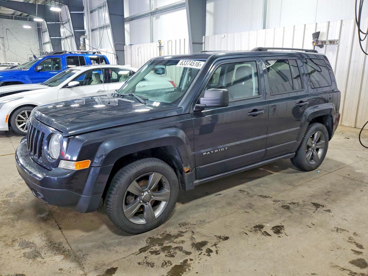 2015 Jeep Patriot Latitude Gray vin: 1C4NJPFA0FD157024