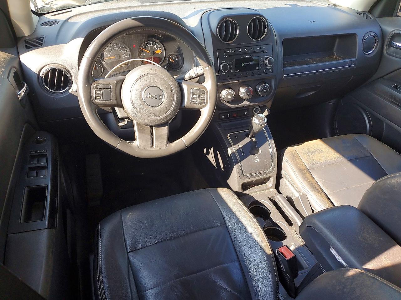 2015 Jeep Patriot Latitude Gray vin: 1C4NJPFA0FD318567