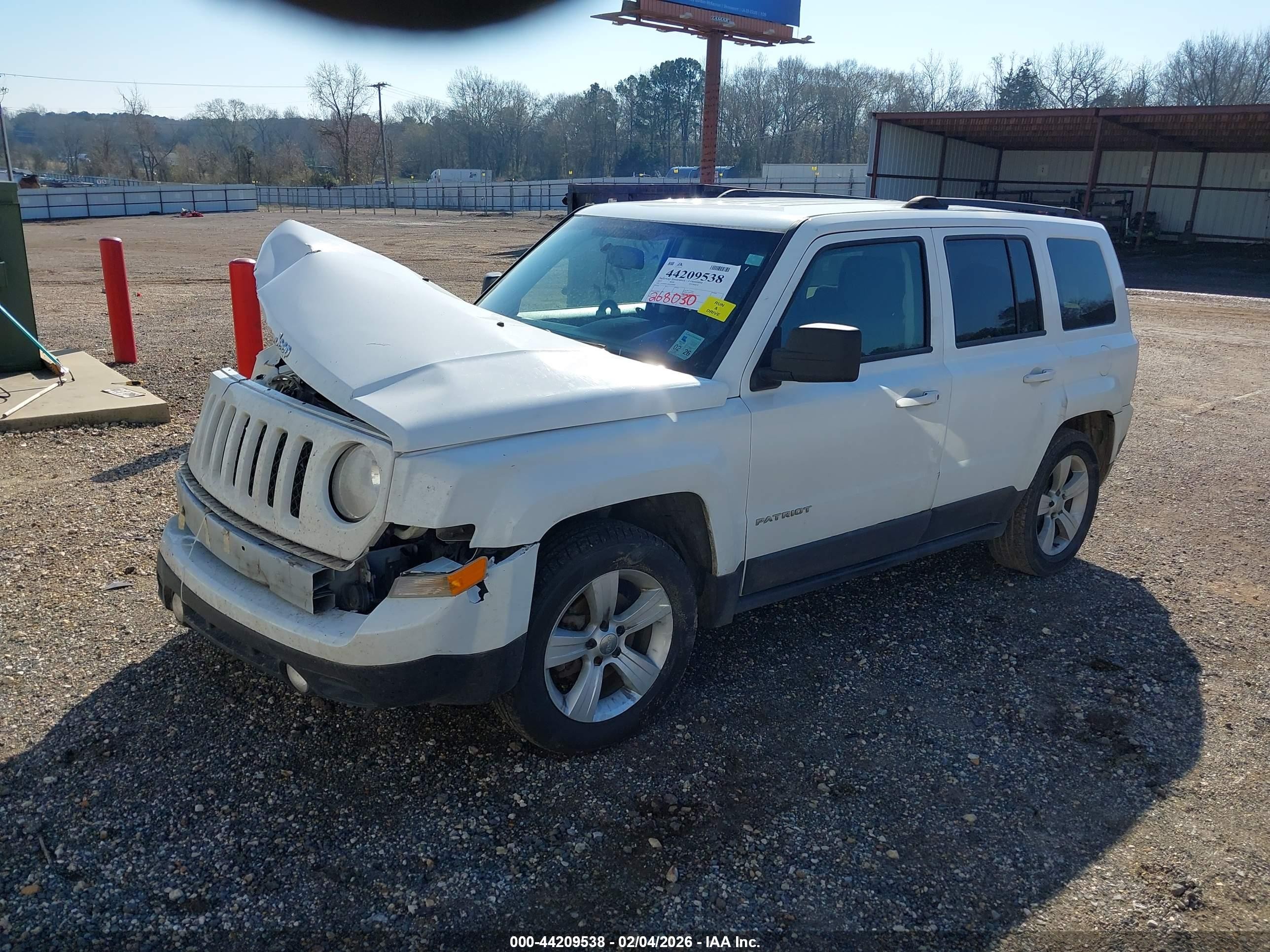 2017 Jeep Patriot Latitude Fwd White vin: 1C4NJPFA0HD160945