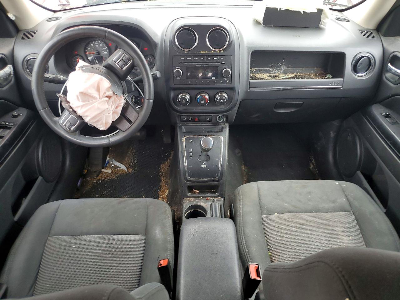 2012 Jeep Patriot Latitude Maroon vin: 1C4NJPFA1CD670617