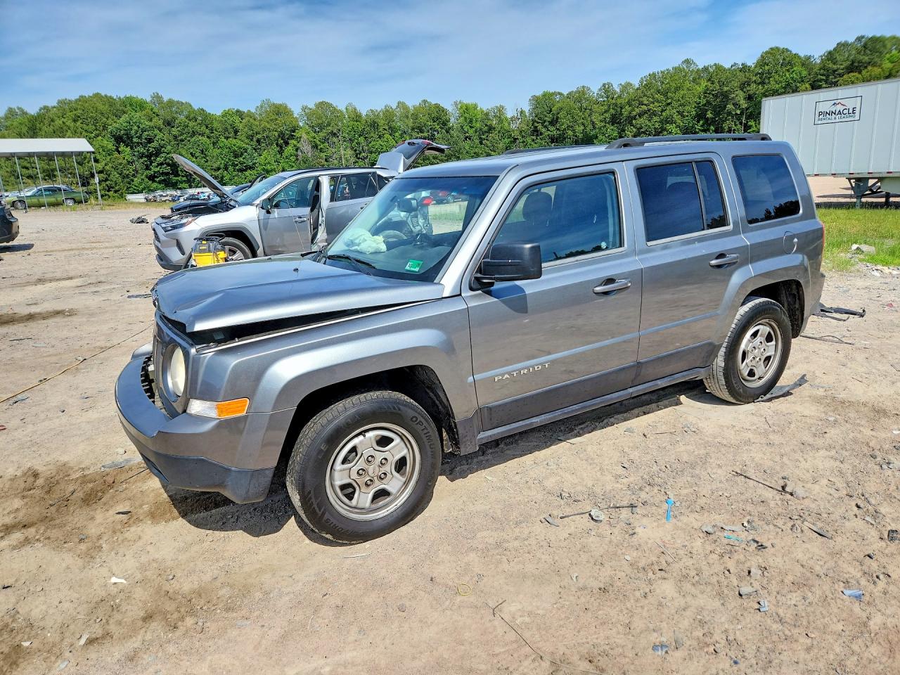 2014 Jeep Patriot Latitude Gray vin: 1C4NJPFA1ED602806