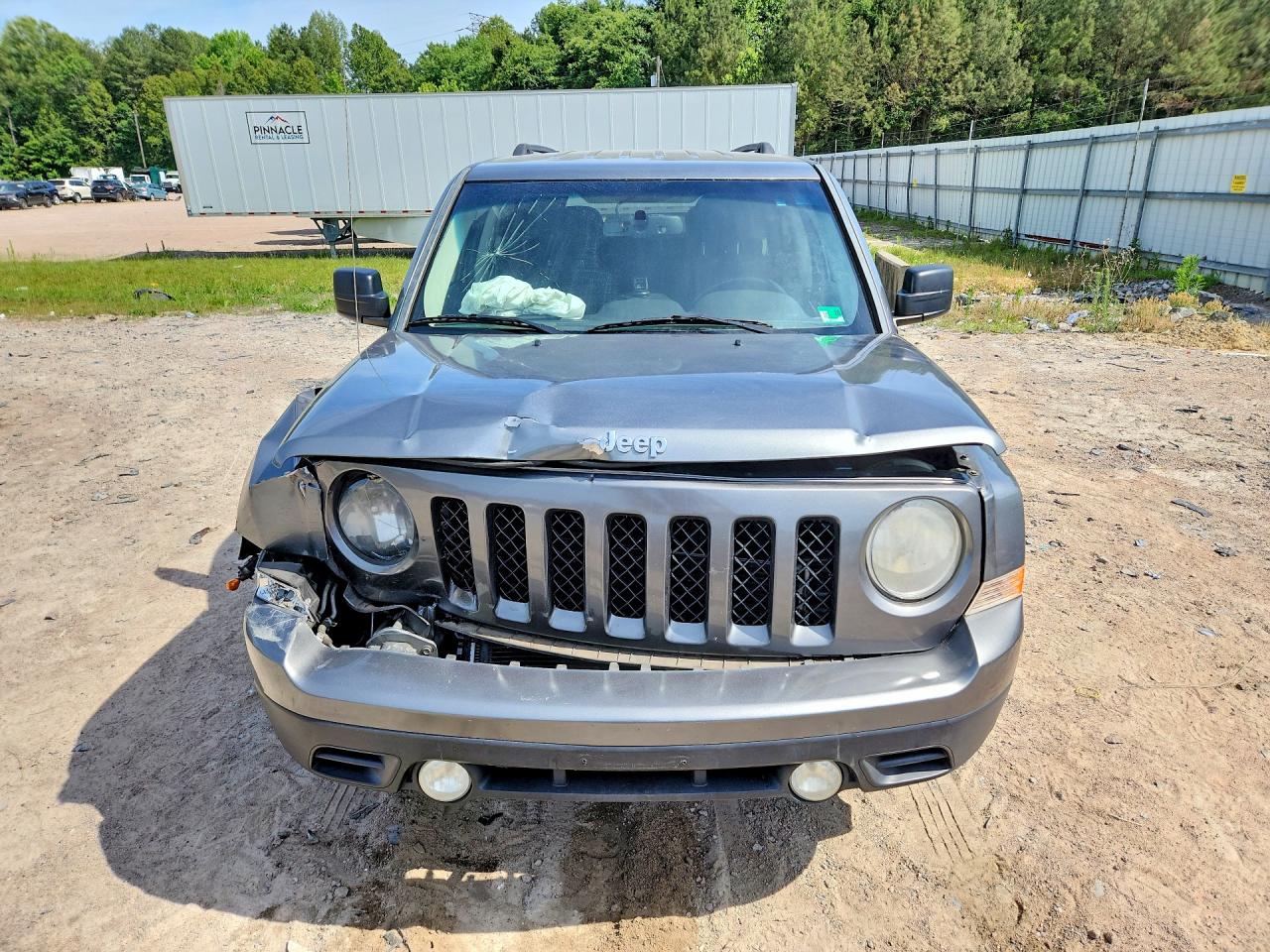2014 Jeep Patriot Latitude Gray vin: 1C4NJPFA1ED602806