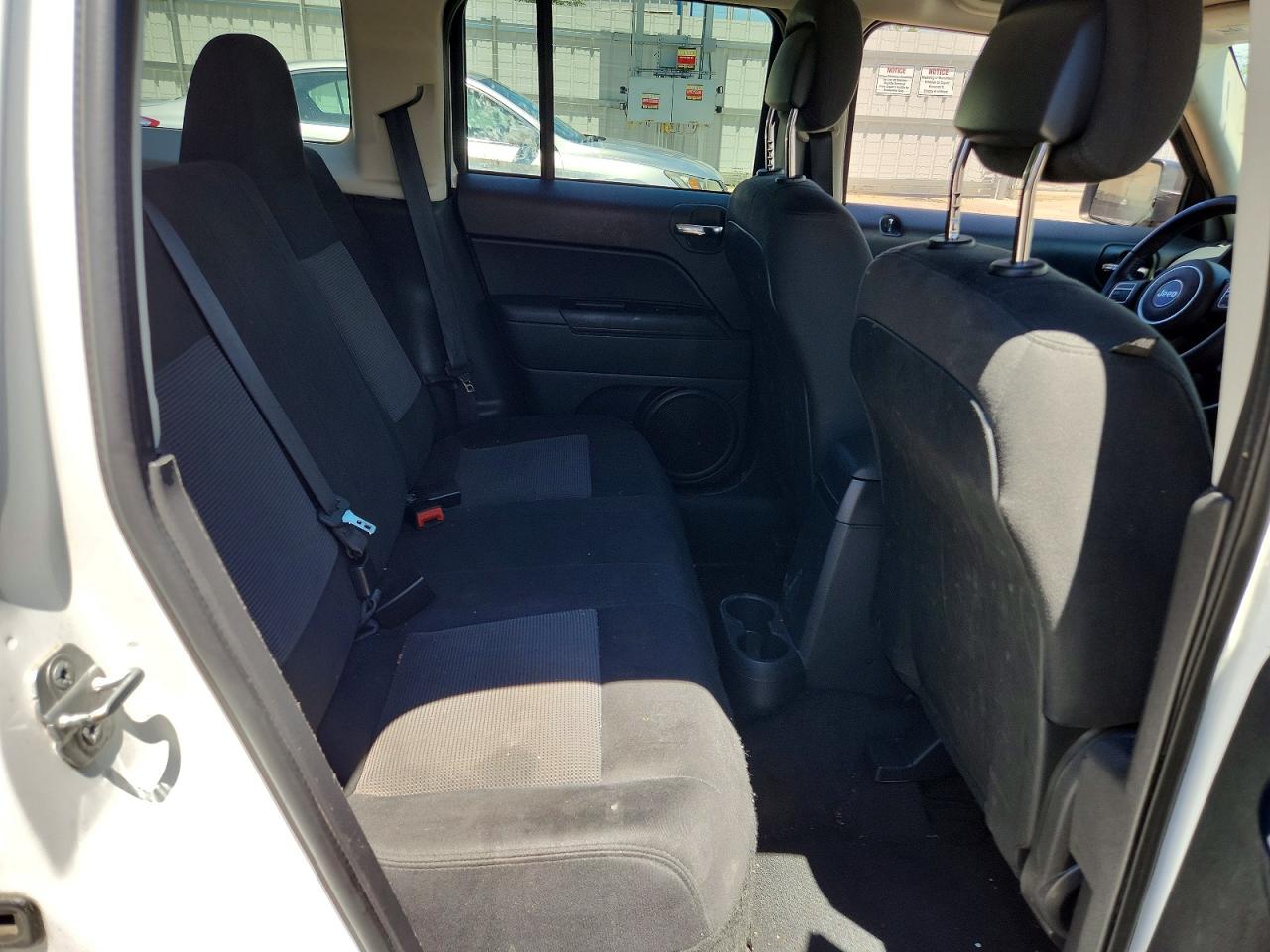 2014 Jeep Patriot Latitude White vin: 1C4NJPFA1ED642898