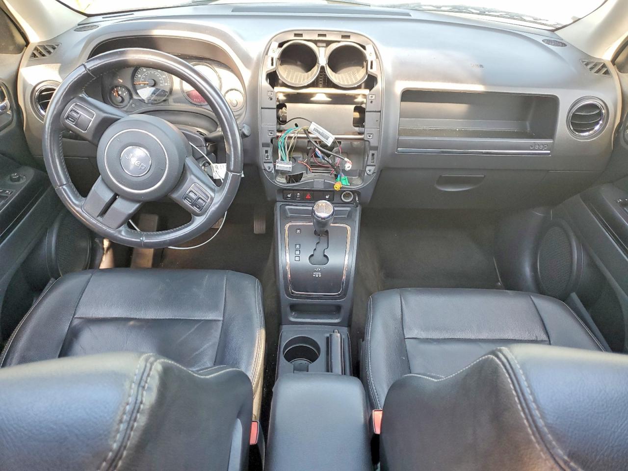 2015 Jeep Patriot Latitude Gray vin: 1C4NJPFA1FD430472