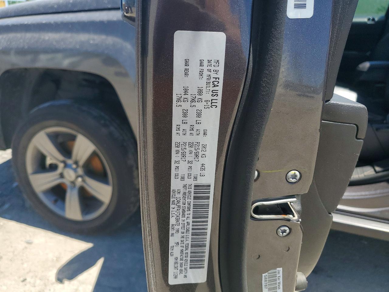 2015 Jeep Patriot Latitude Gray vin: 1C4NJPFA1FD430472
