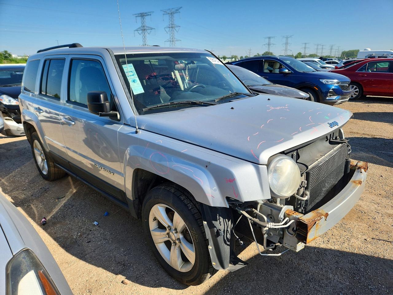 2012 Jeep Patriot Latitude Silver vin: 1C4NJPFA2CD639831