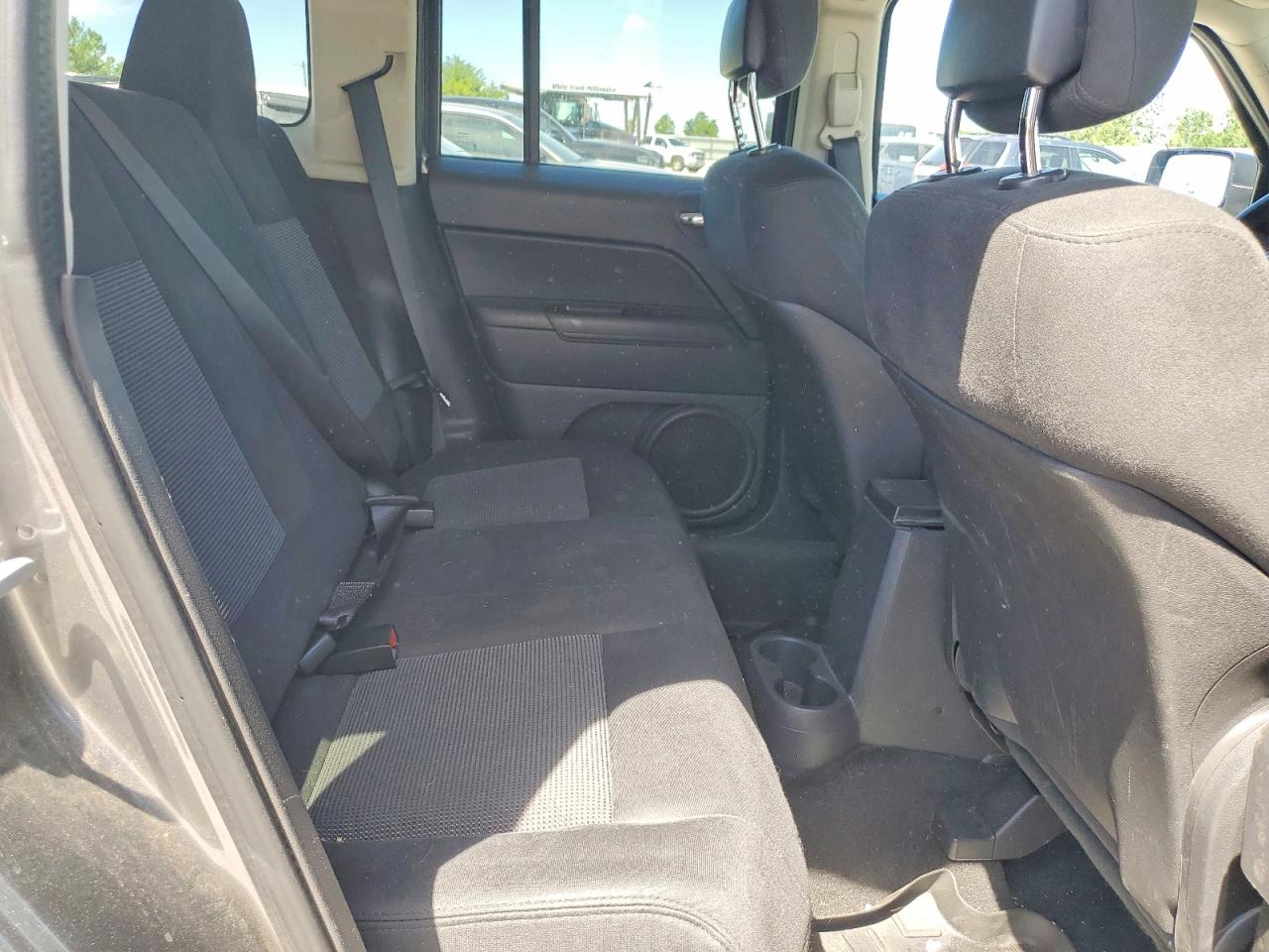 2012 Jeep Patriot Latitude Серый vin: 1C4NJPFA2CD690262
