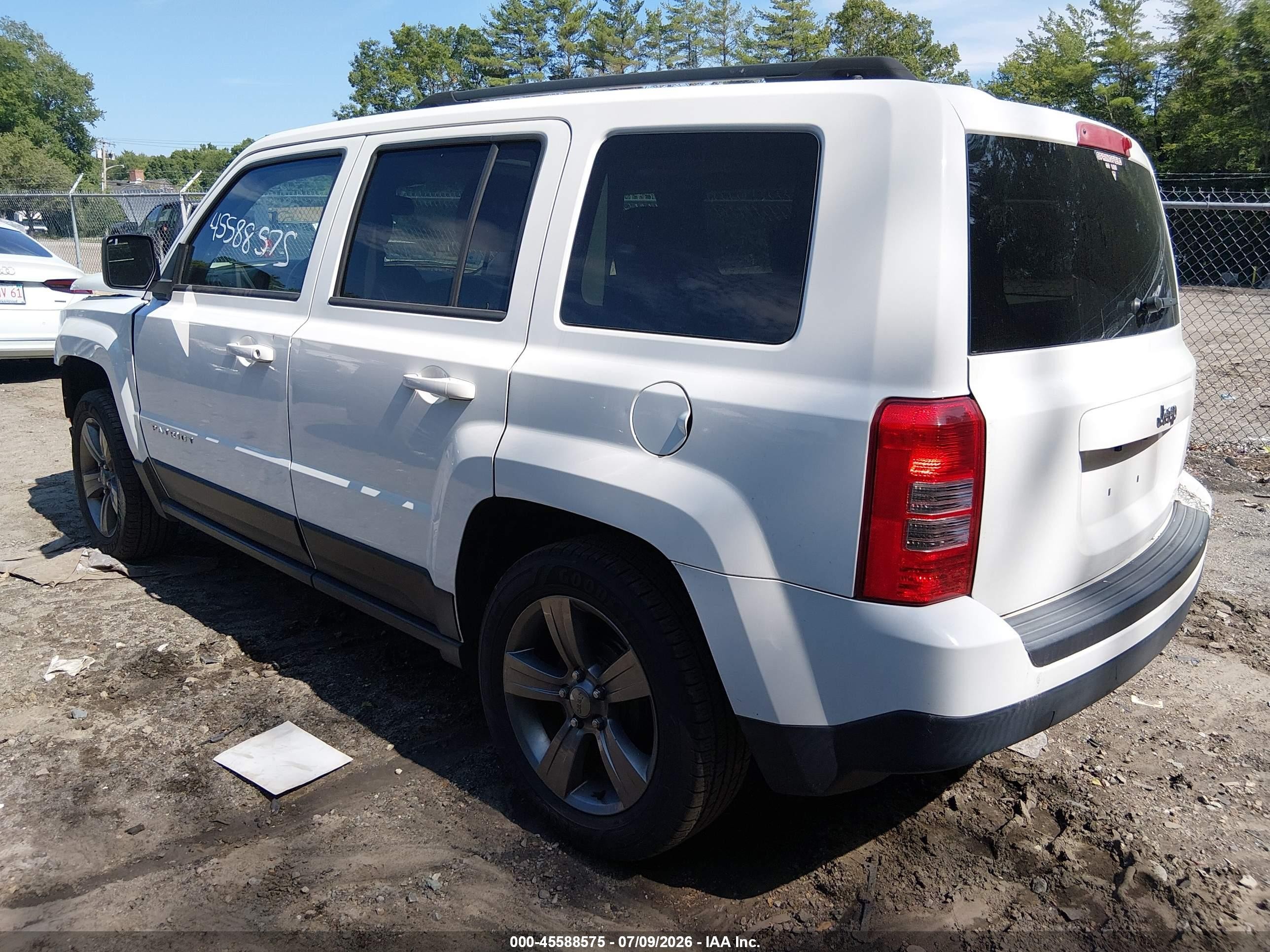 2014 Jeep Patriot High Altitude White vin: 1C4NJPFA2ED680169