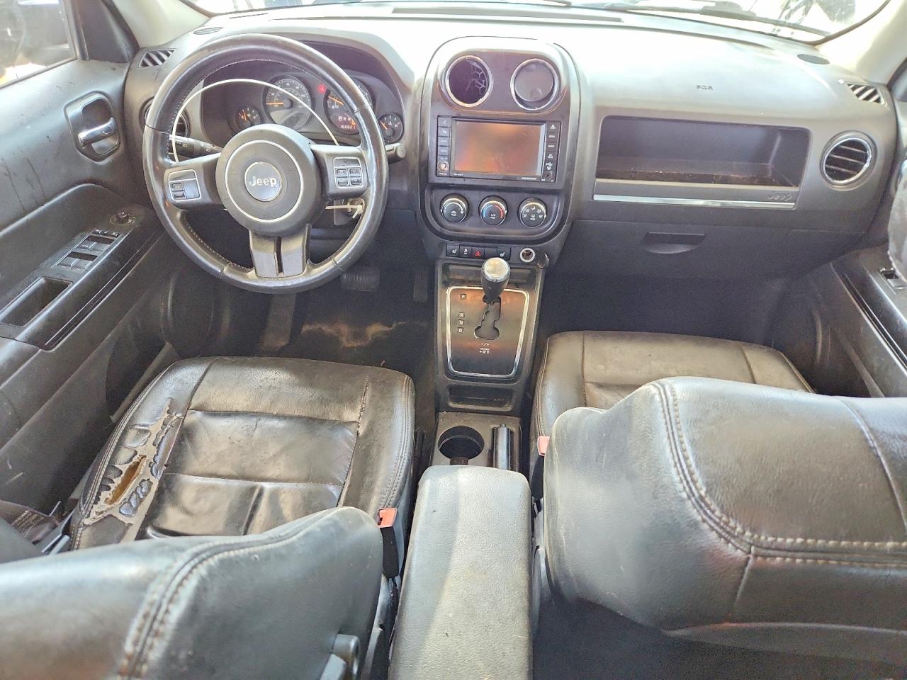 2015 Jeep Patriot Latitude Black vin: 1C4NJPFA2FD179302
