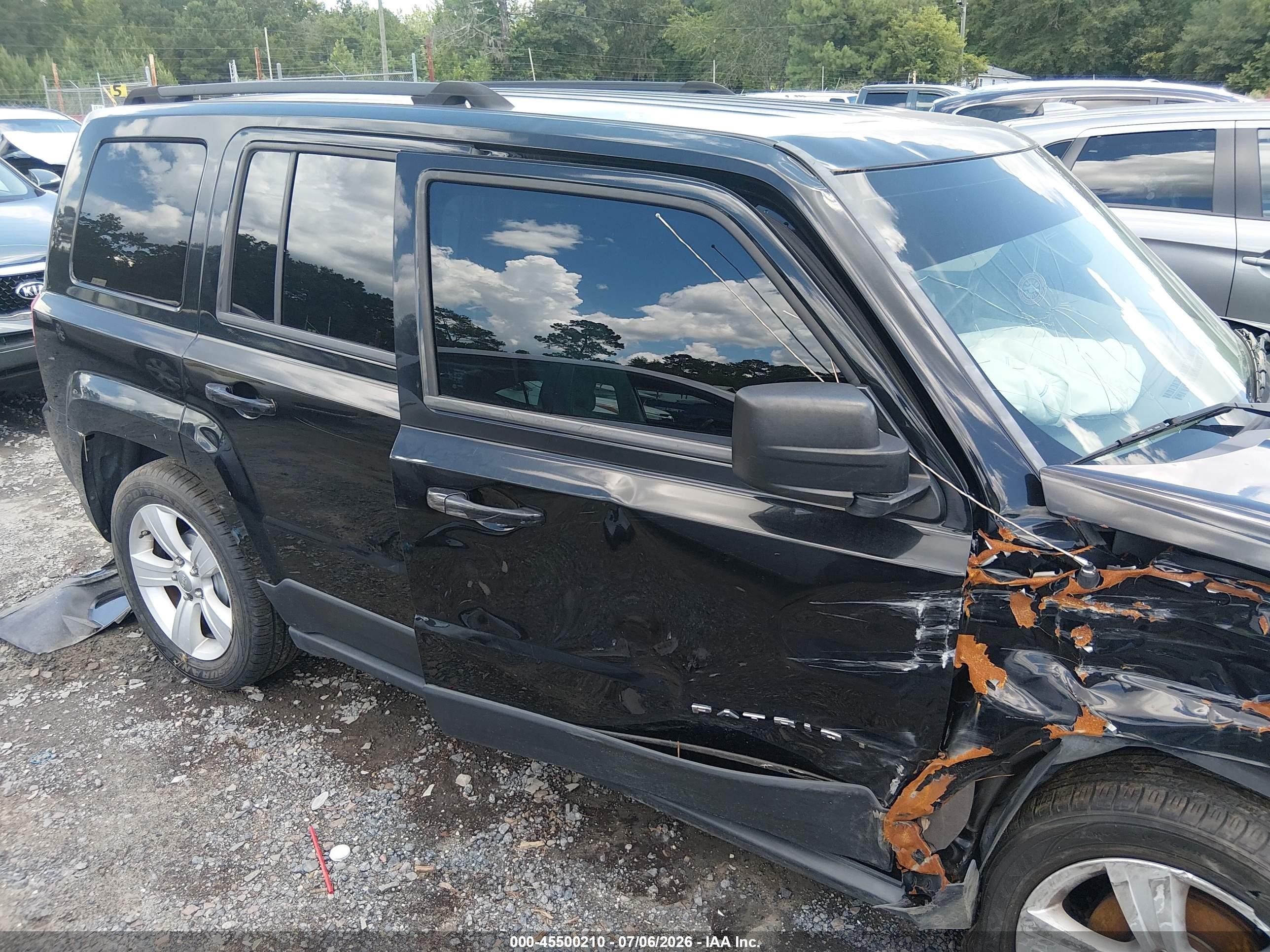 2012 Jeep Patriot Latitude Black vin: 1C4NJPFA3CD690948