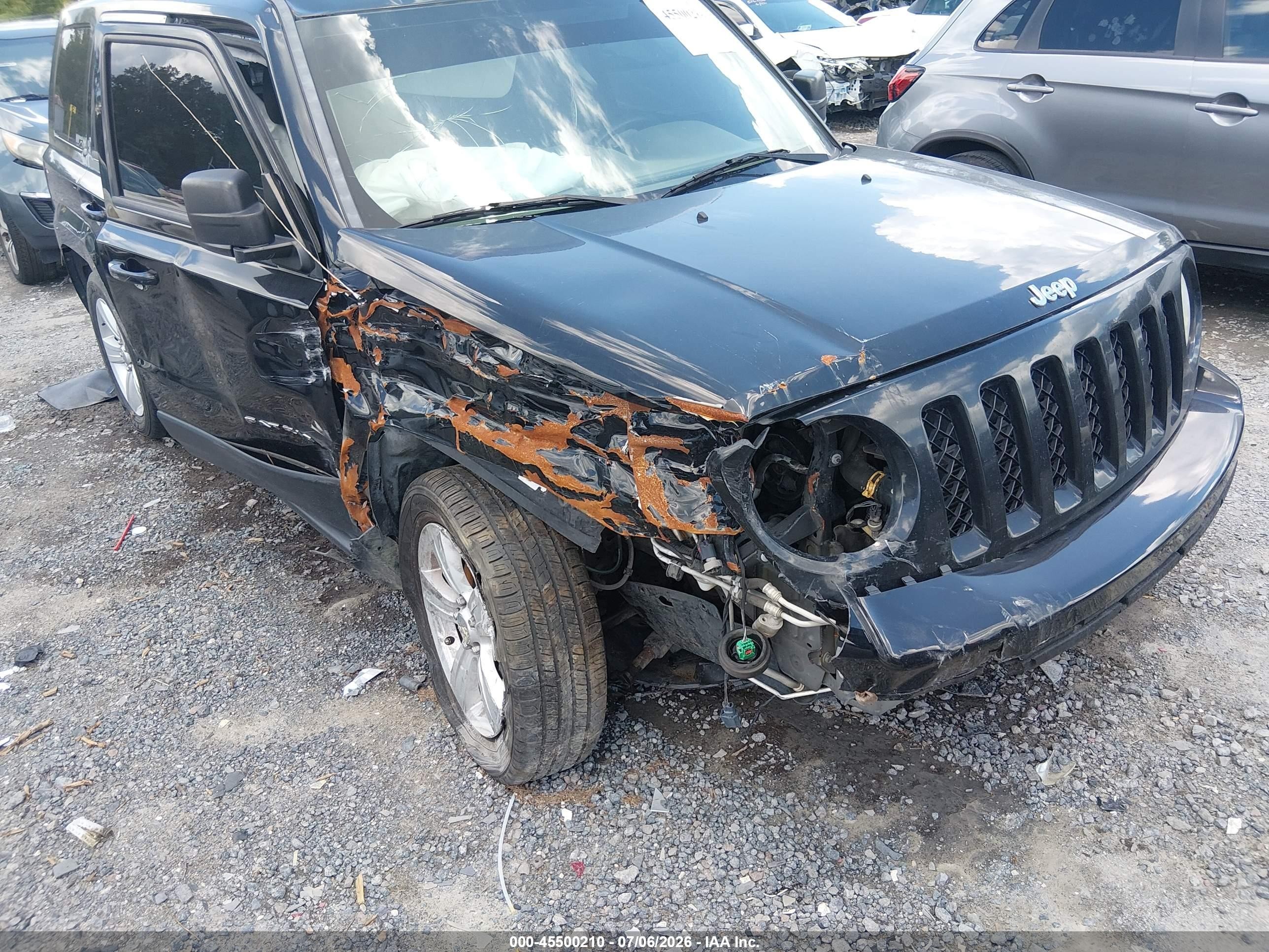 2012 Jeep Patriot Latitude Black vin: 1C4NJPFA3CD690948