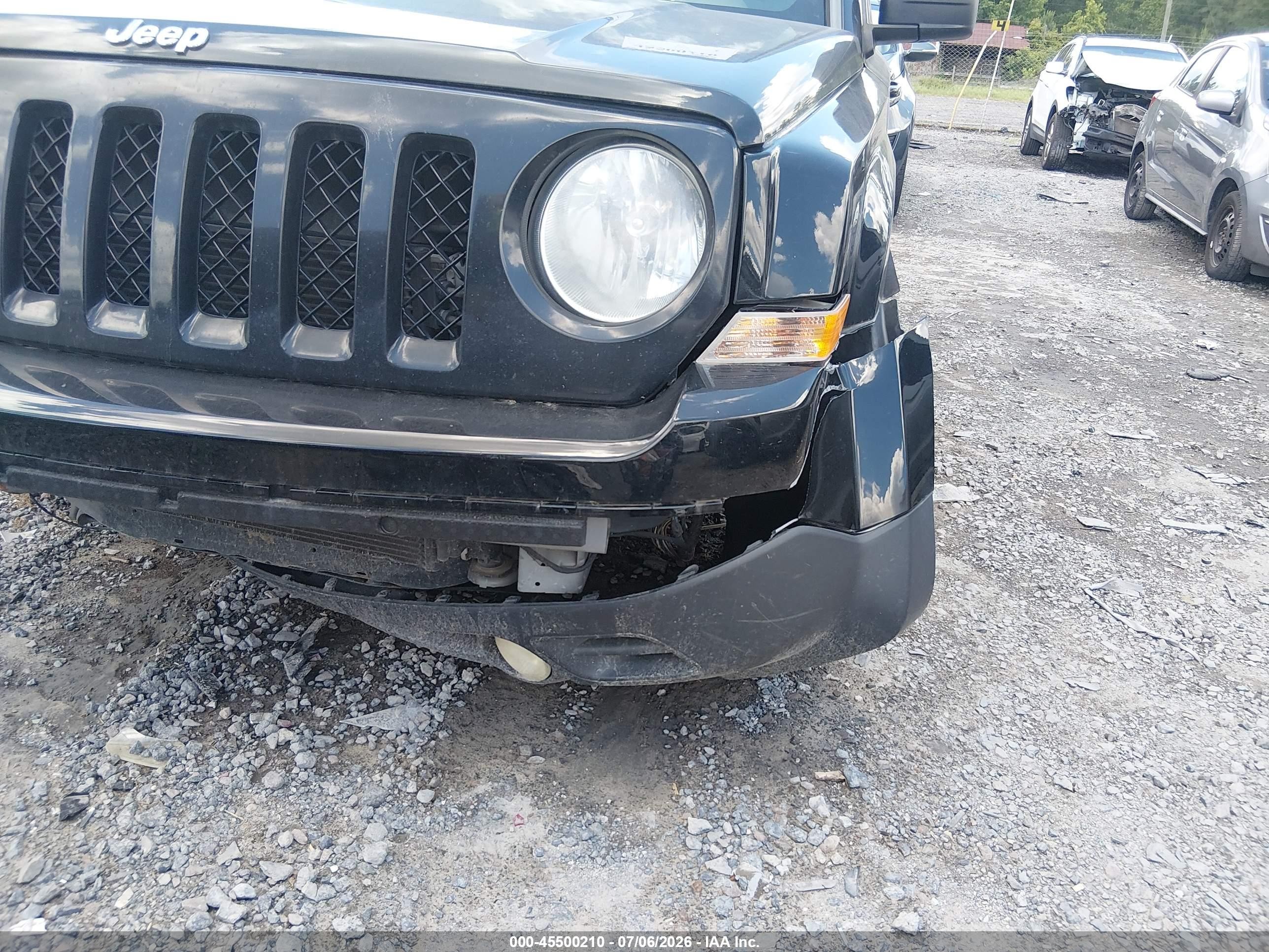 2012 Jeep Patriot Latitude Black vin: 1C4NJPFA3CD690948