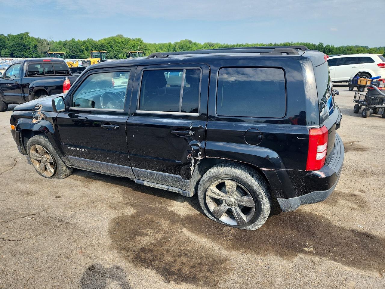 2014 Jeep Patriot Latitude Black vin: 1C4NJPFA3ED851110