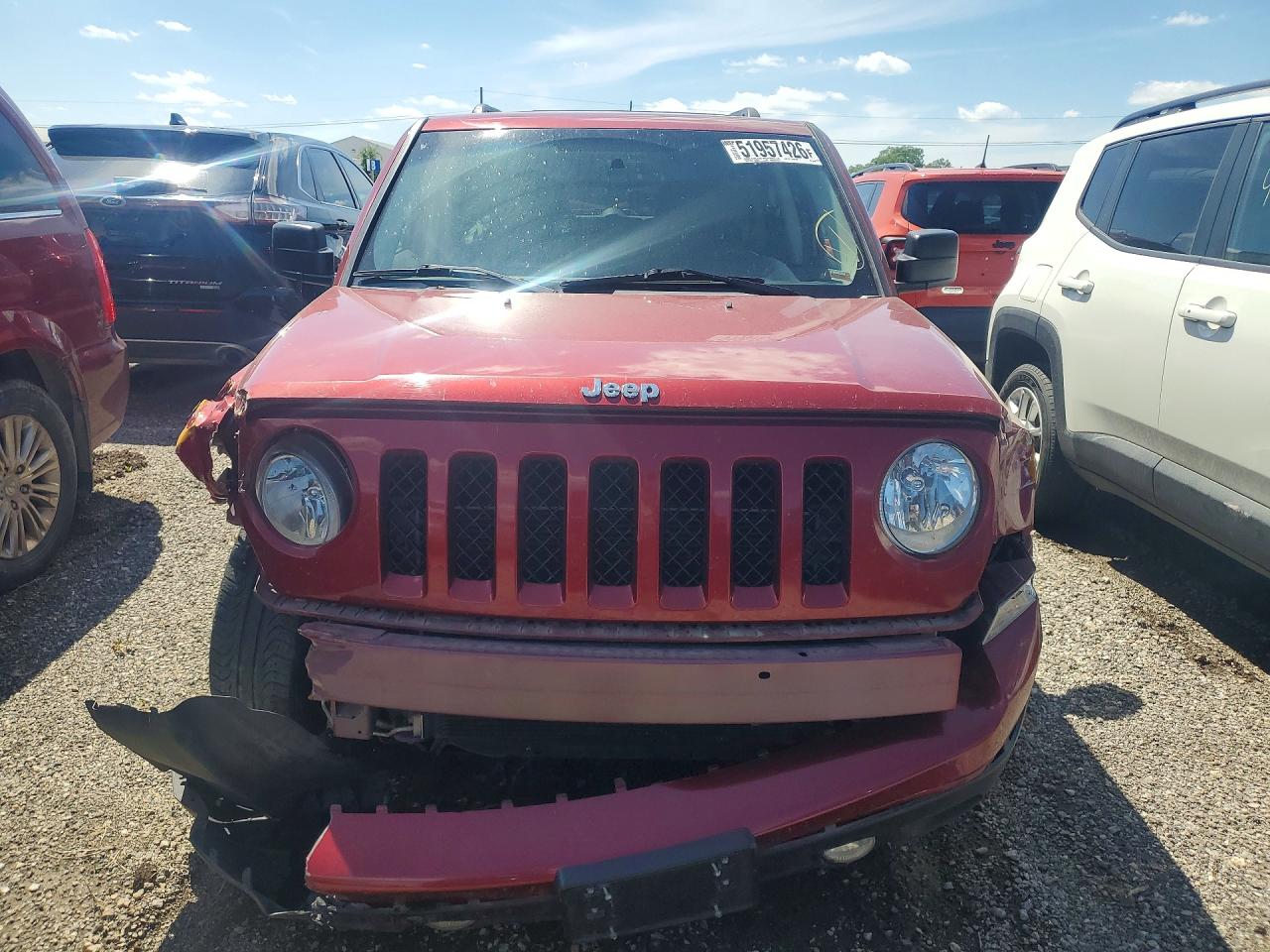 2015 Jeep Patriot Latitude Красный vin: 1C4NJPFA3FD220892