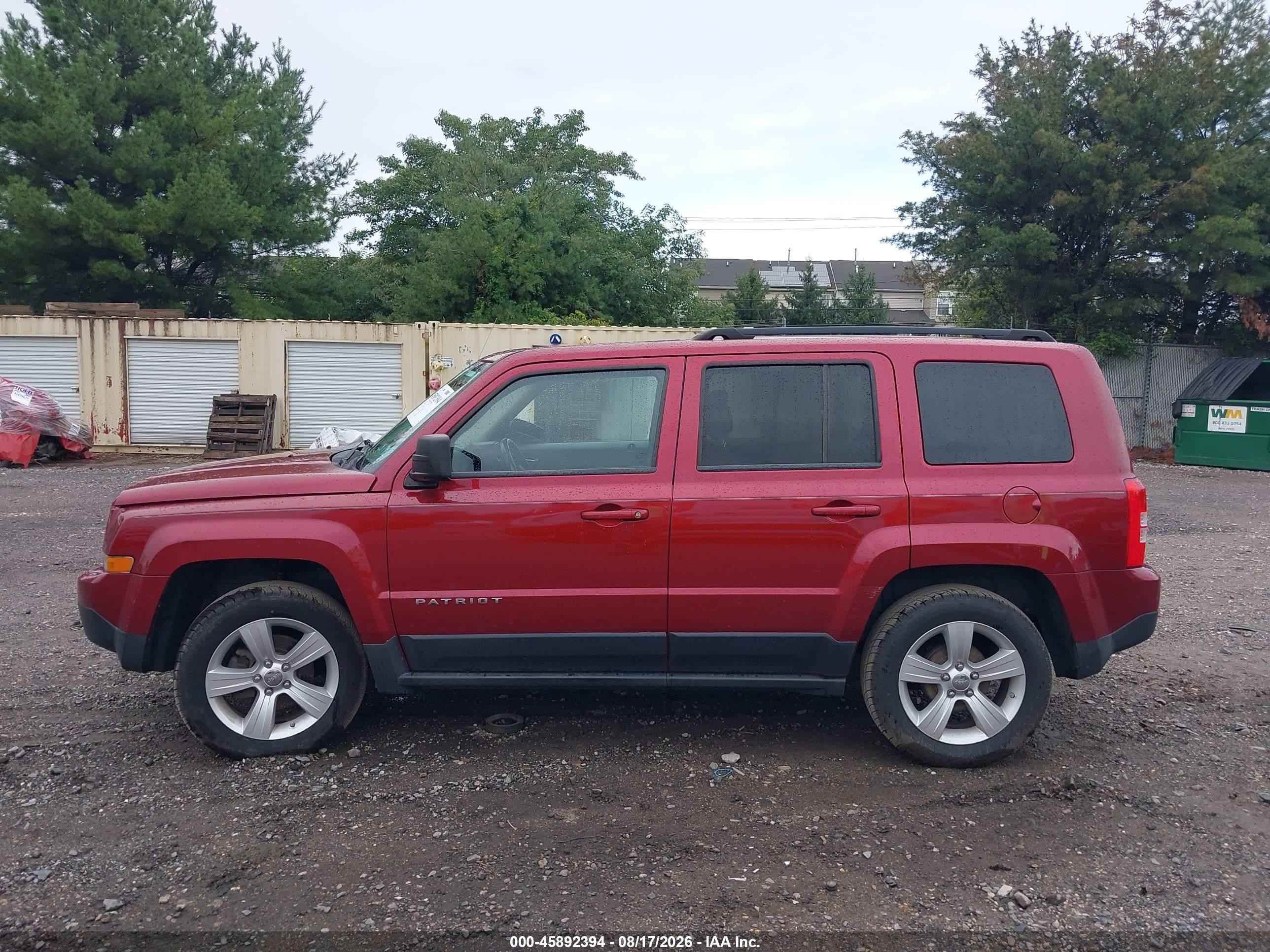 2012 Jeep Patriot Latitude Red vin: 1C4NJPFA4CD557096