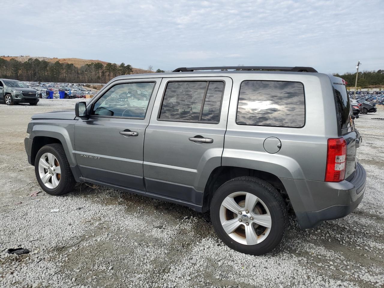 2014 Jeep Patriot Latitude Серебряный vin: 1C4NJPFA4ED619678