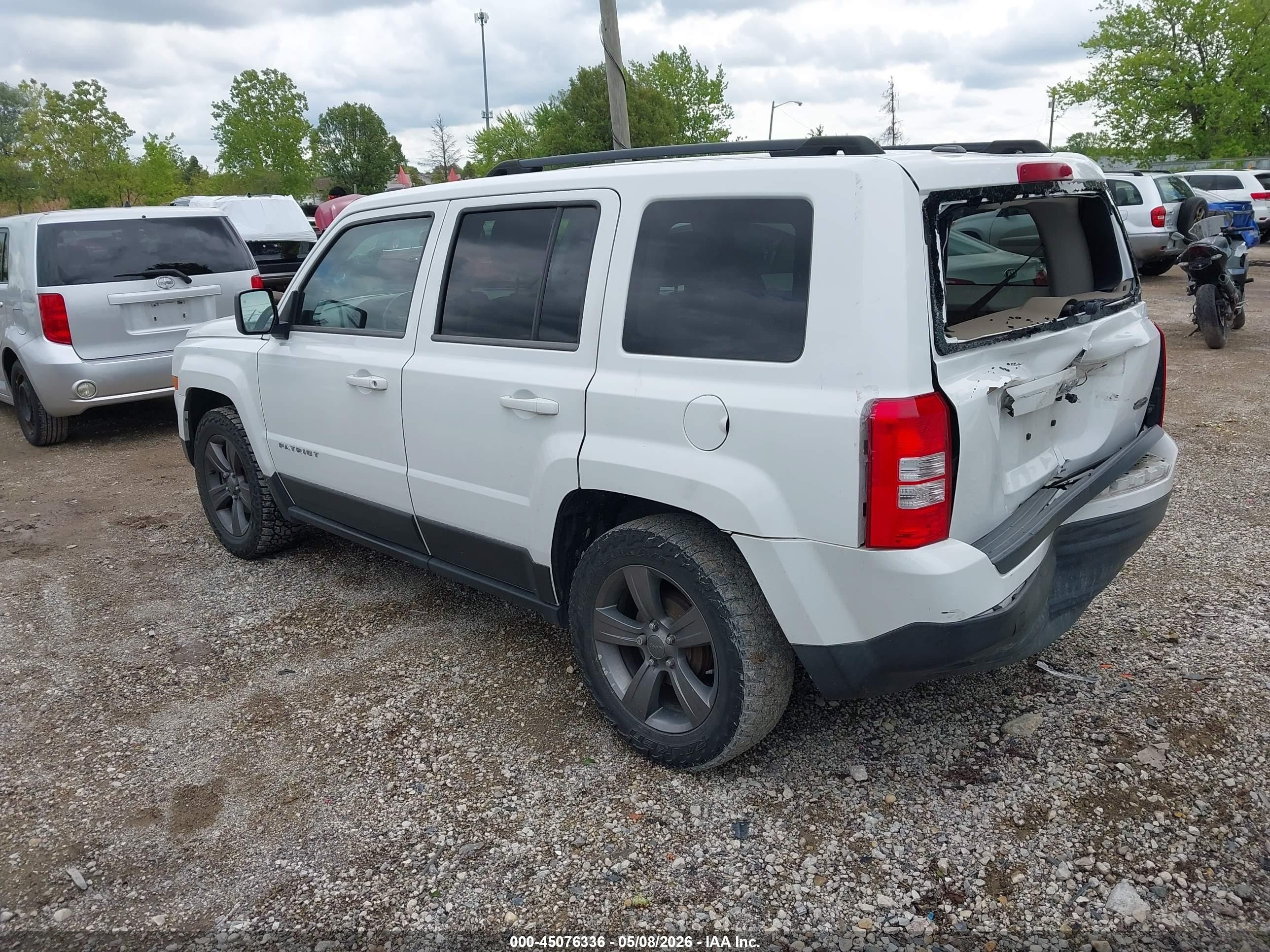 2014 Jeep Patriot High Altitude White vin: 1C4NJPFA4ED666824