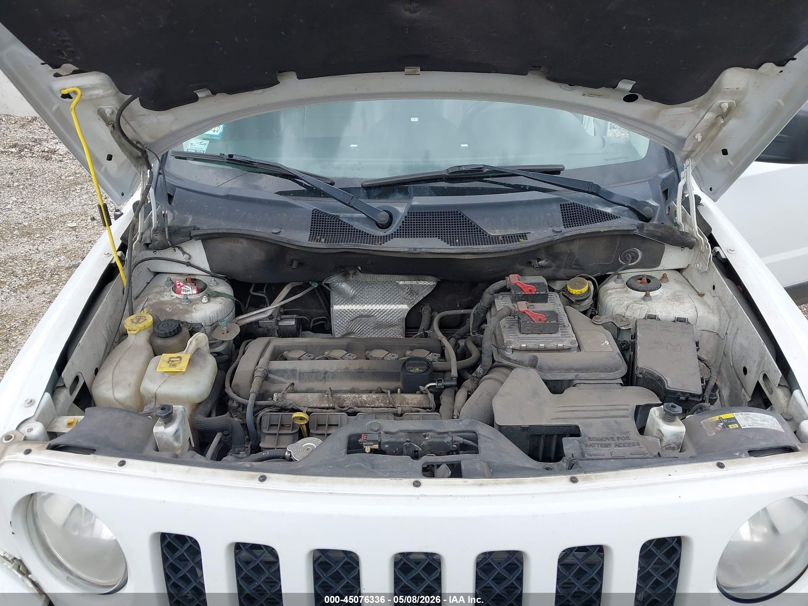 2014 Jeep Patriot High Altitude White vin: 1C4NJPFA4ED666824
