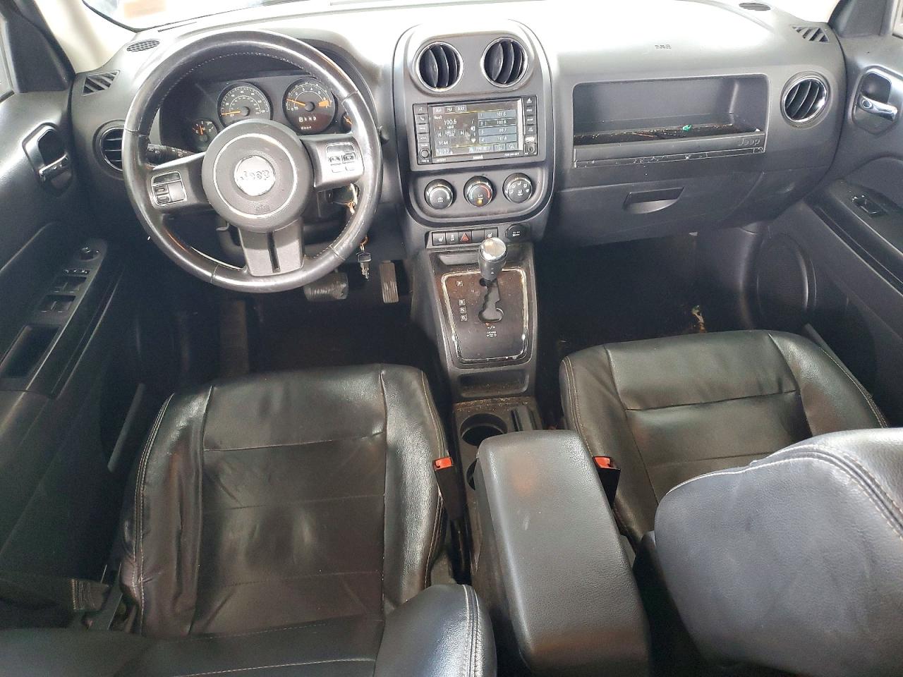 2014 Jeep Patriot Latitude Gray vin: 1C4NJPFA4ED887369