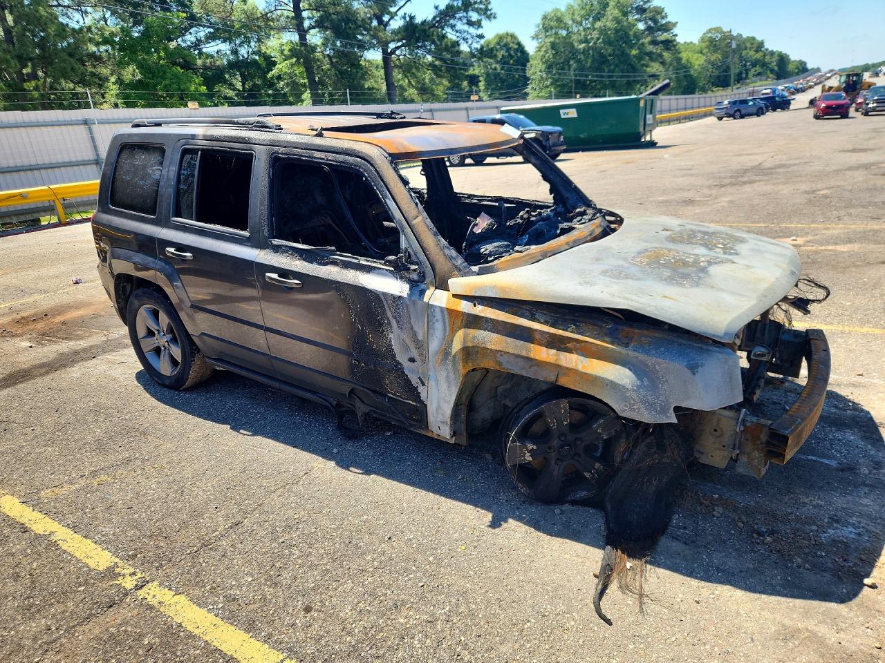 2015 Jeep Patriot Latitude Gray vin: 1C4NJPFA4FD358893