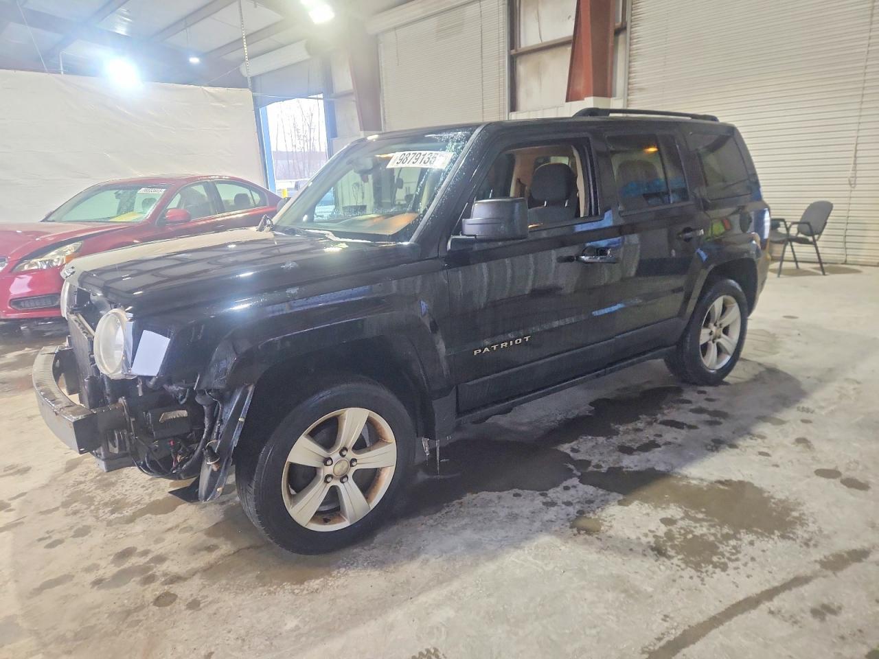 2013 Jeep Patriot Latitude Черный vin: 1C4NJPFA5DD197239