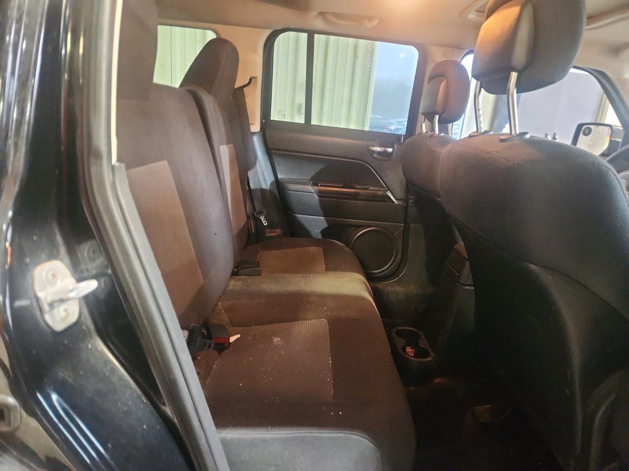 2013 Jeep Patriot Latitude Черный vin: 1C4NJPFA5DD197239