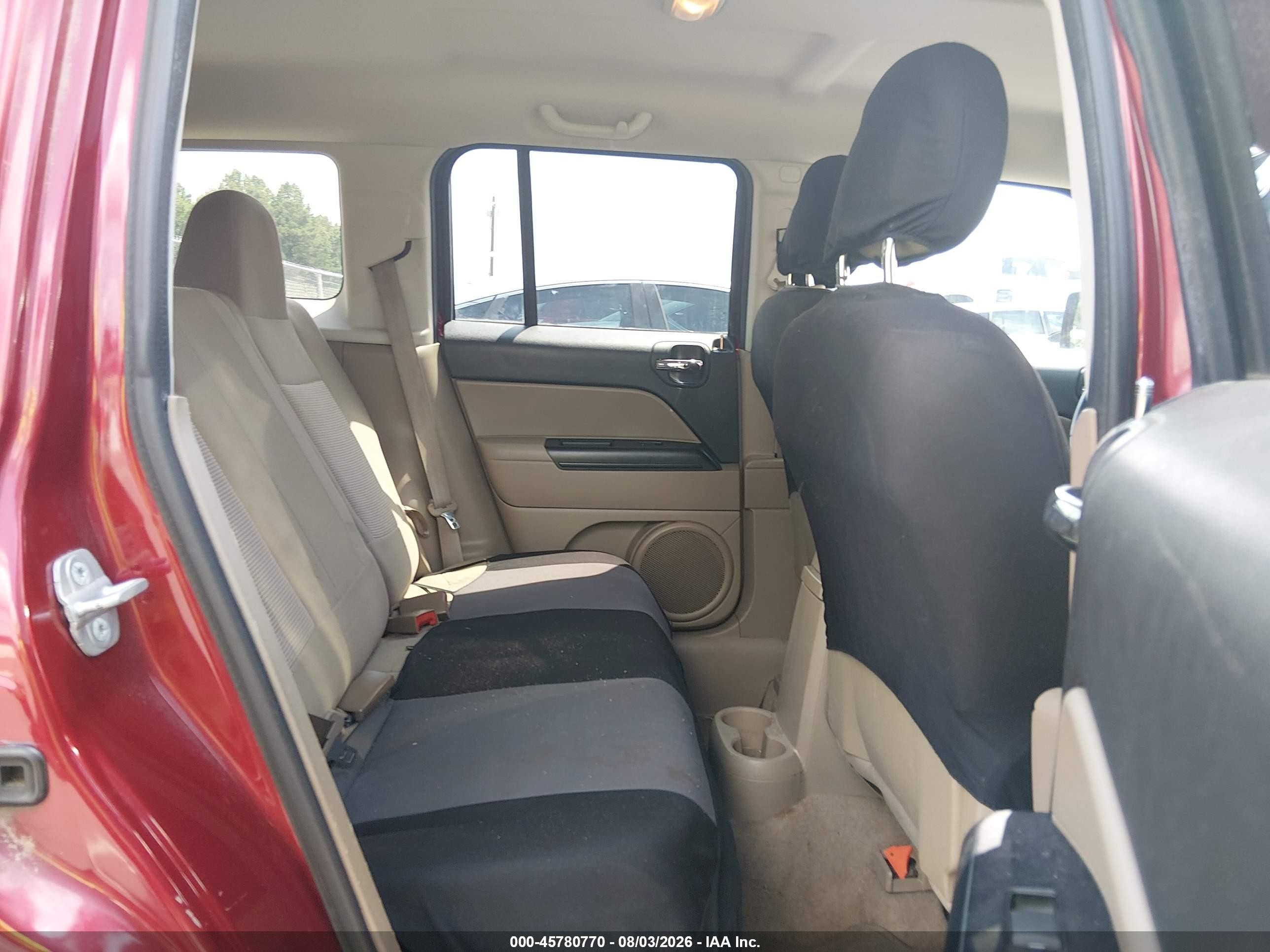 2014 Jeep Patriot Latitude Red vin: 1C4NJPFA5ED642984