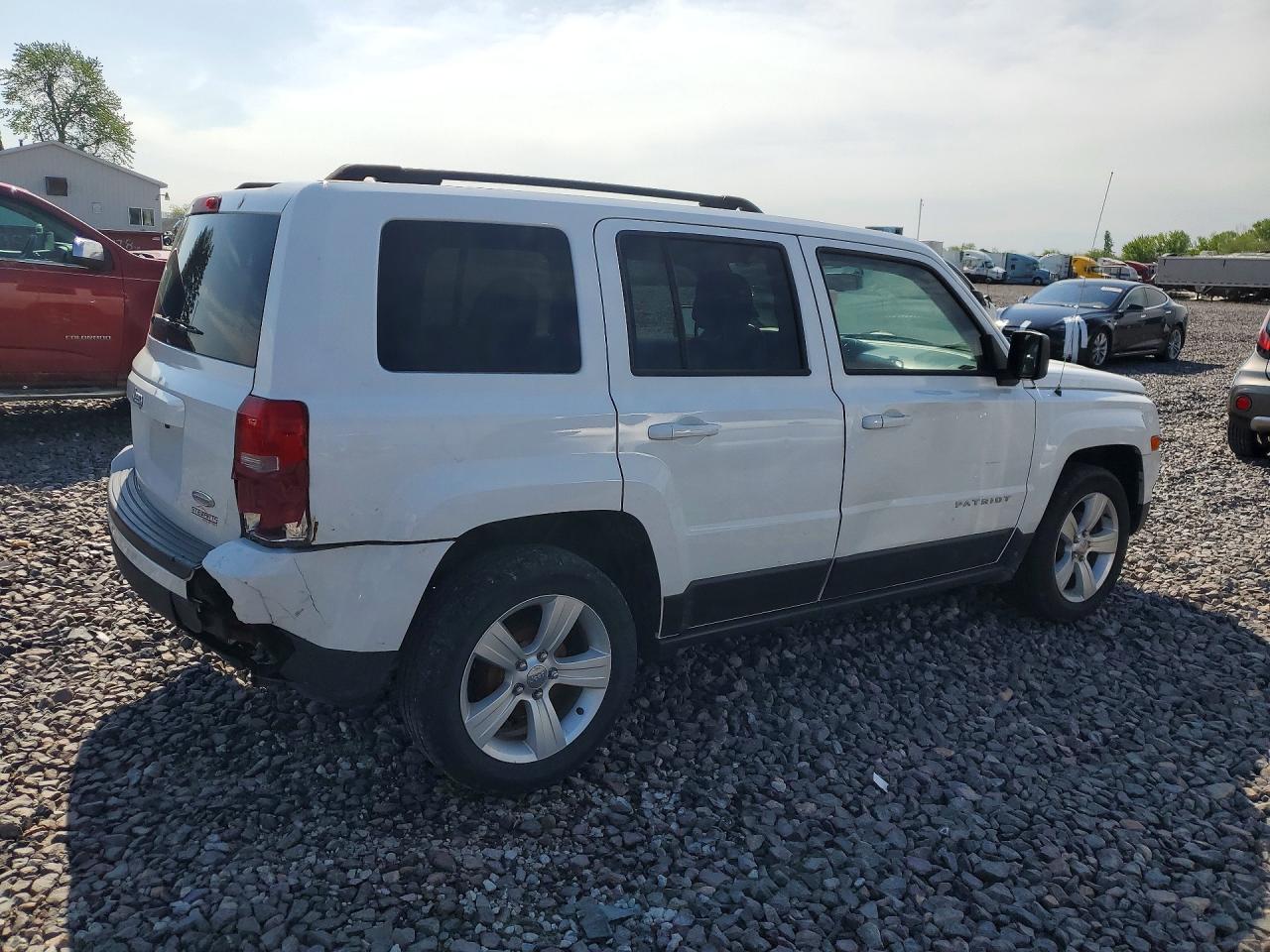 2014 Jeep Patriot Latitude White vin: 1C4NJPFA5ED662460