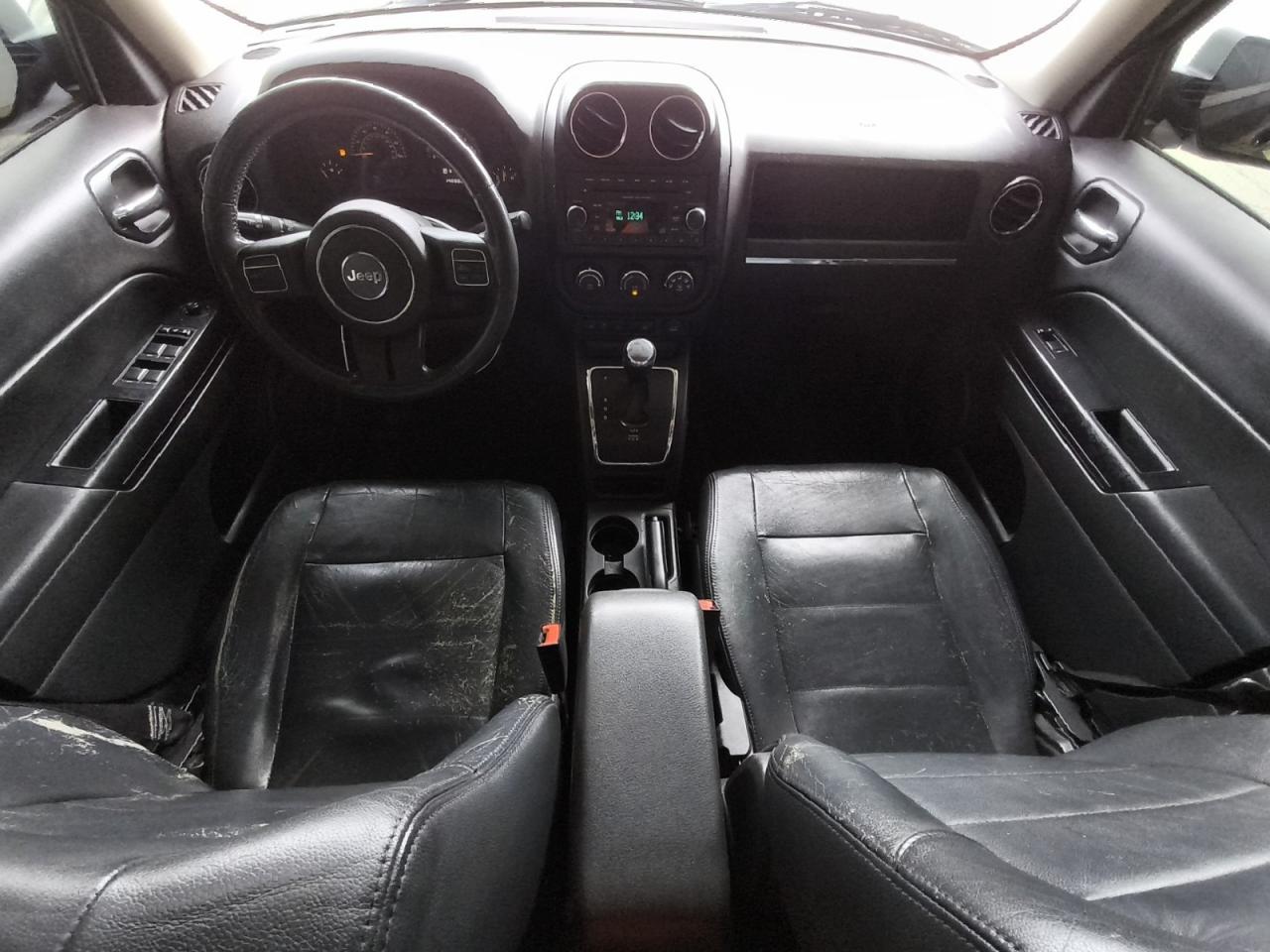 2014 Jeep Patriot Latitude Gray vin: 1C4NJPFA6ED522384 Damage: Stereo, Inoperable, Repair Required