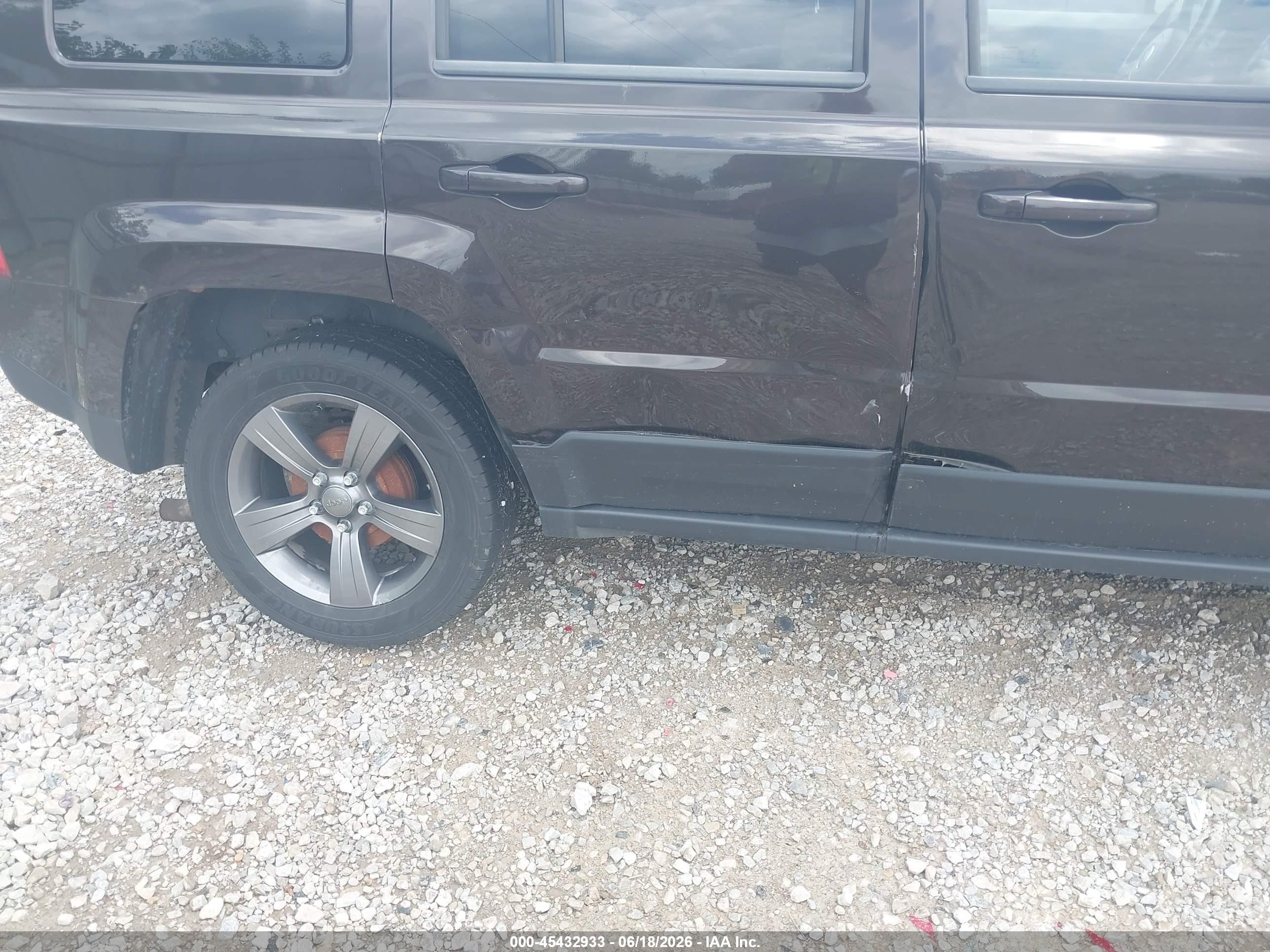 2014 Jeep Patriot High Altitude Gray vin: 1C4NJPFA6ED715411