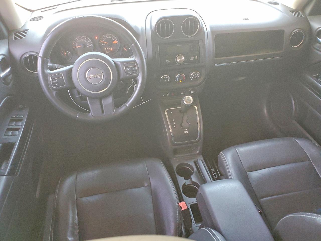 2015 Jeep Patriot Latitude Серый vin: 1C4NJPFA6FD179335
