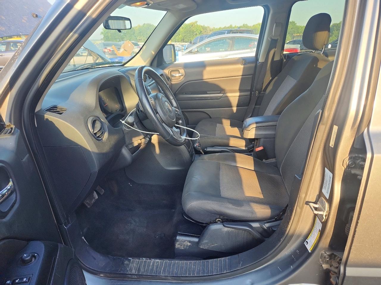 2012 Jeep Patriot Latitude Charcoal vin: 1C4NJPFA7CD707072