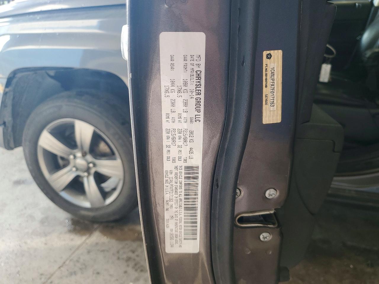 2015 Jeep Patriot Latitude Gray vin: 1C4NJPFA7FD171163
