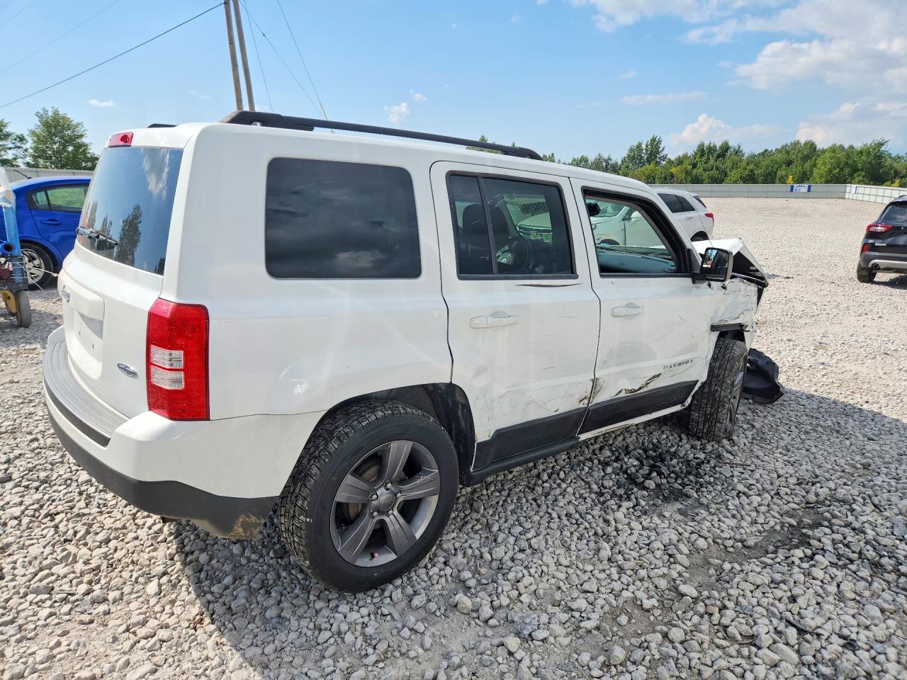 2015 Jeep Patriot Latitude White vin: 1C4NJPFA7FD429391