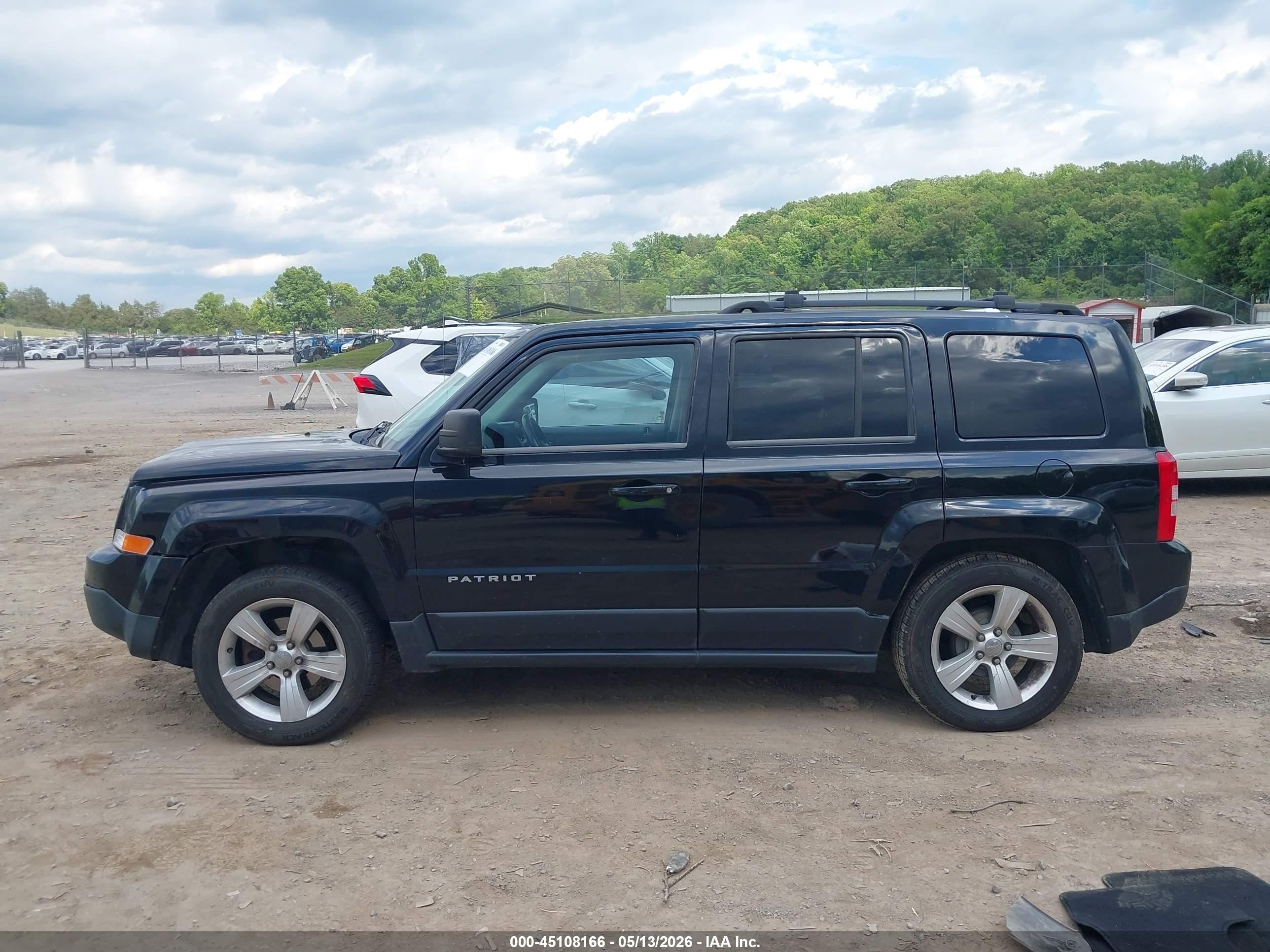 2014 Jeep Patriot Latitude Black vin: 1C4NJPFA8ED550056