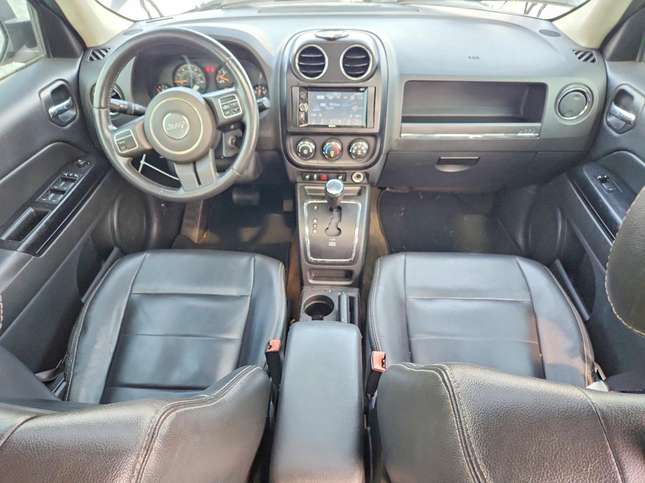 2014 Jeep Patriot Latitude Black vin: 1C4NJPFA8ED889299
