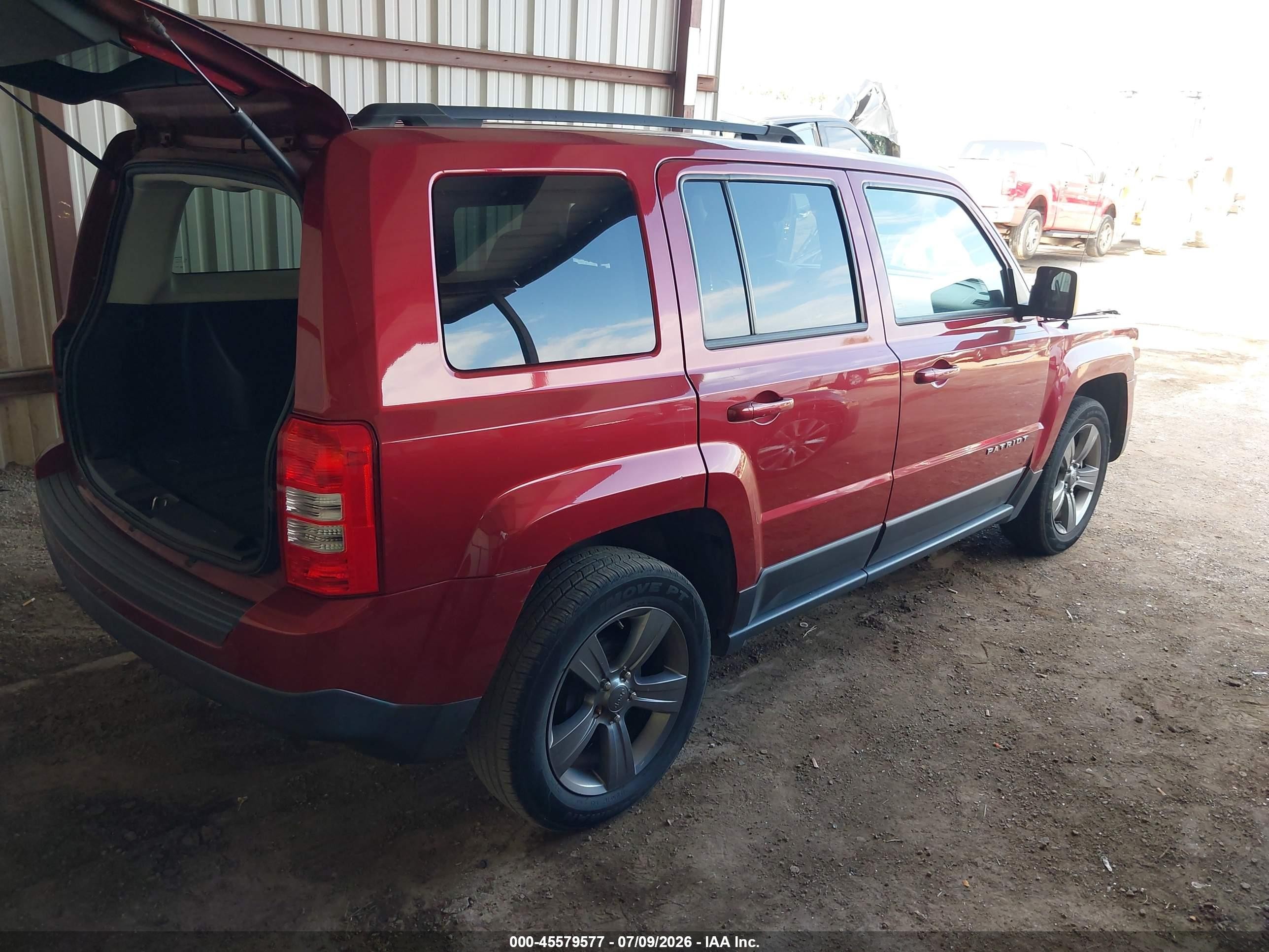 2015 Jeep Patriot High Altitude Edition Красный vin: 1C4NJPFA8FD115670