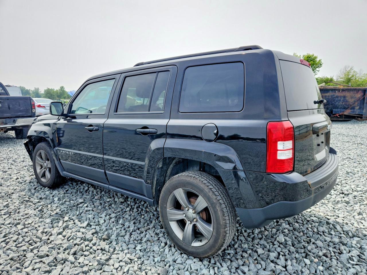 2015 Jeep Patriot Latitude Black vin: 1C4NJPFA8FD122361