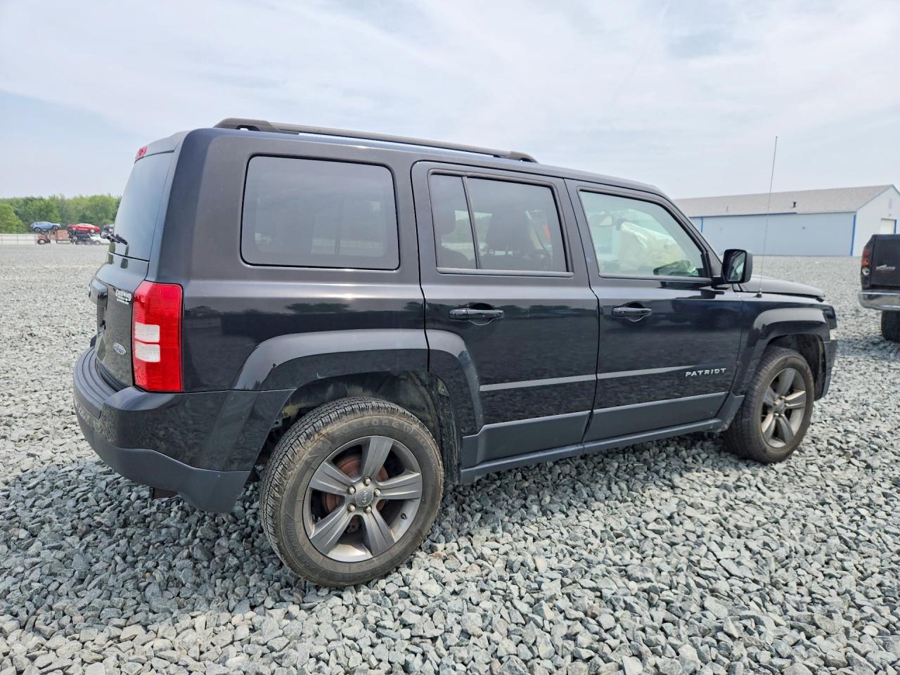 2015 Jeep Patriot Latitude Black vin: 1C4NJPFA8FD122361