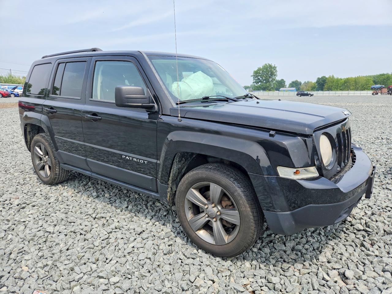 2015 Jeep Patriot Latitude Black vin: 1C4NJPFA8FD122361