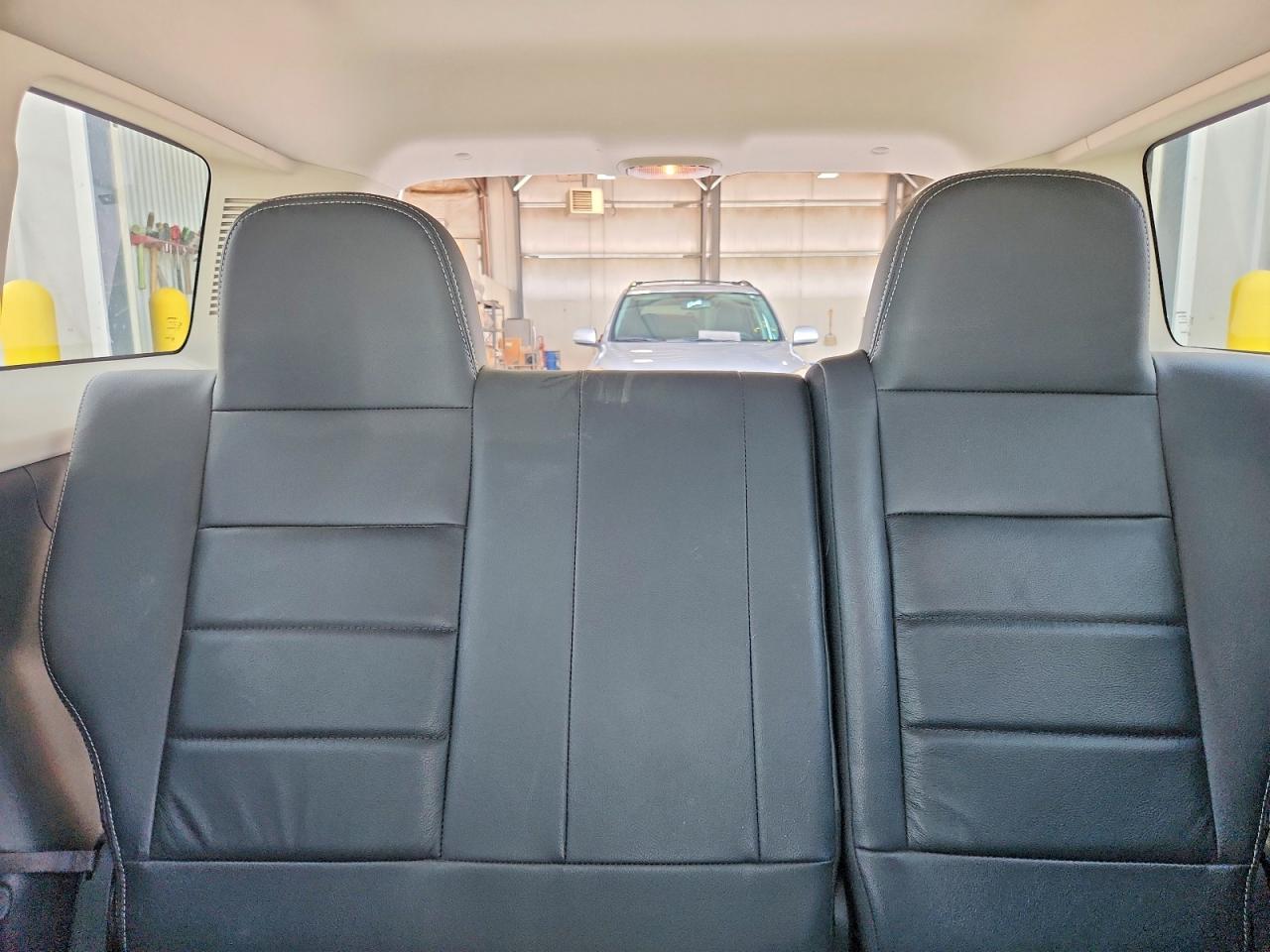 2015 Jeep Patriot Latitude Silver vin: 1C4NJPFA8FD209743