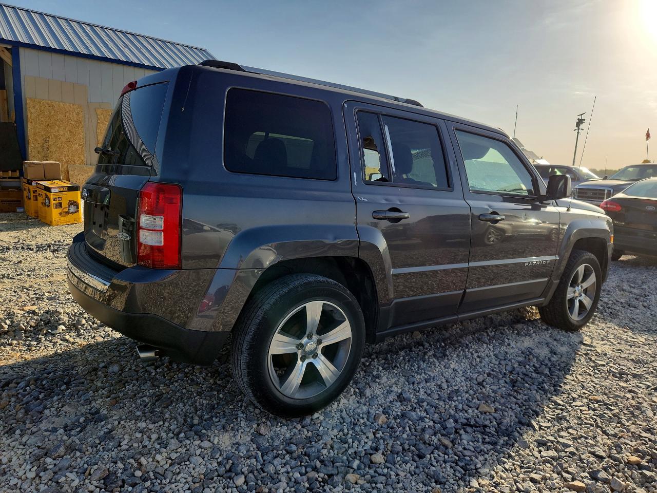 2016 Jeep Patriot Latitude Charcoal vin: 1C4NJPFA8GD528125