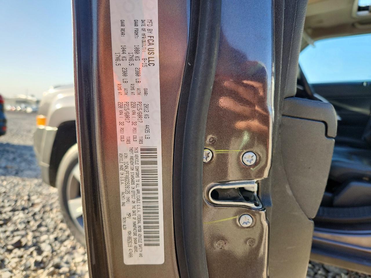 2016 Jeep Patriot Latitude Charcoal vin: 1C4NJPFA8GD528125