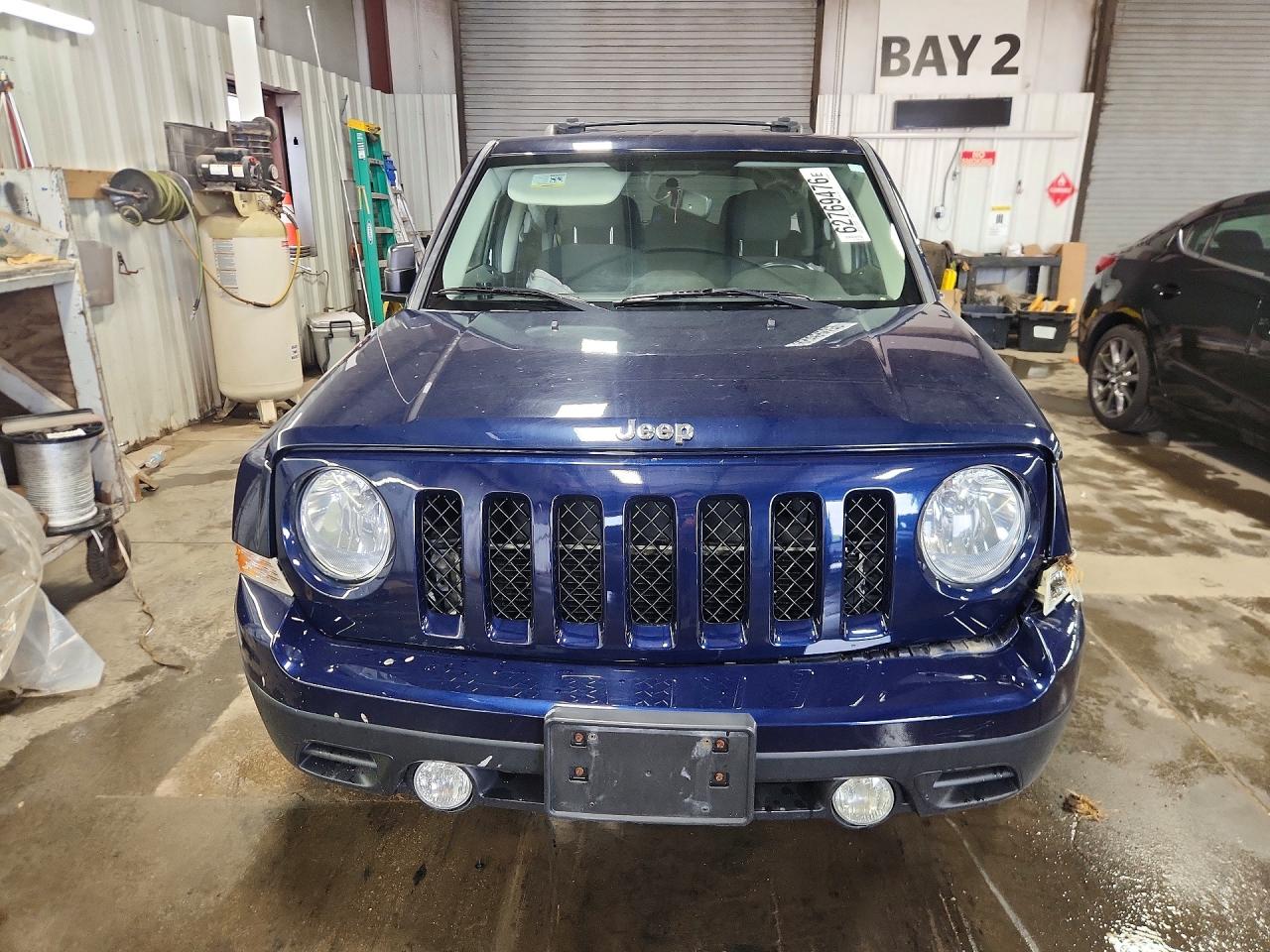 2013 Jeep Patriot Latitude Blue vin: 1C4NJPFAXDD283355
